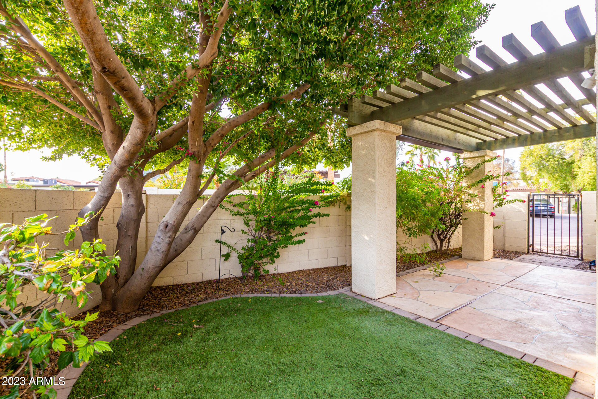 4810 E EUCLID Avenue # 3