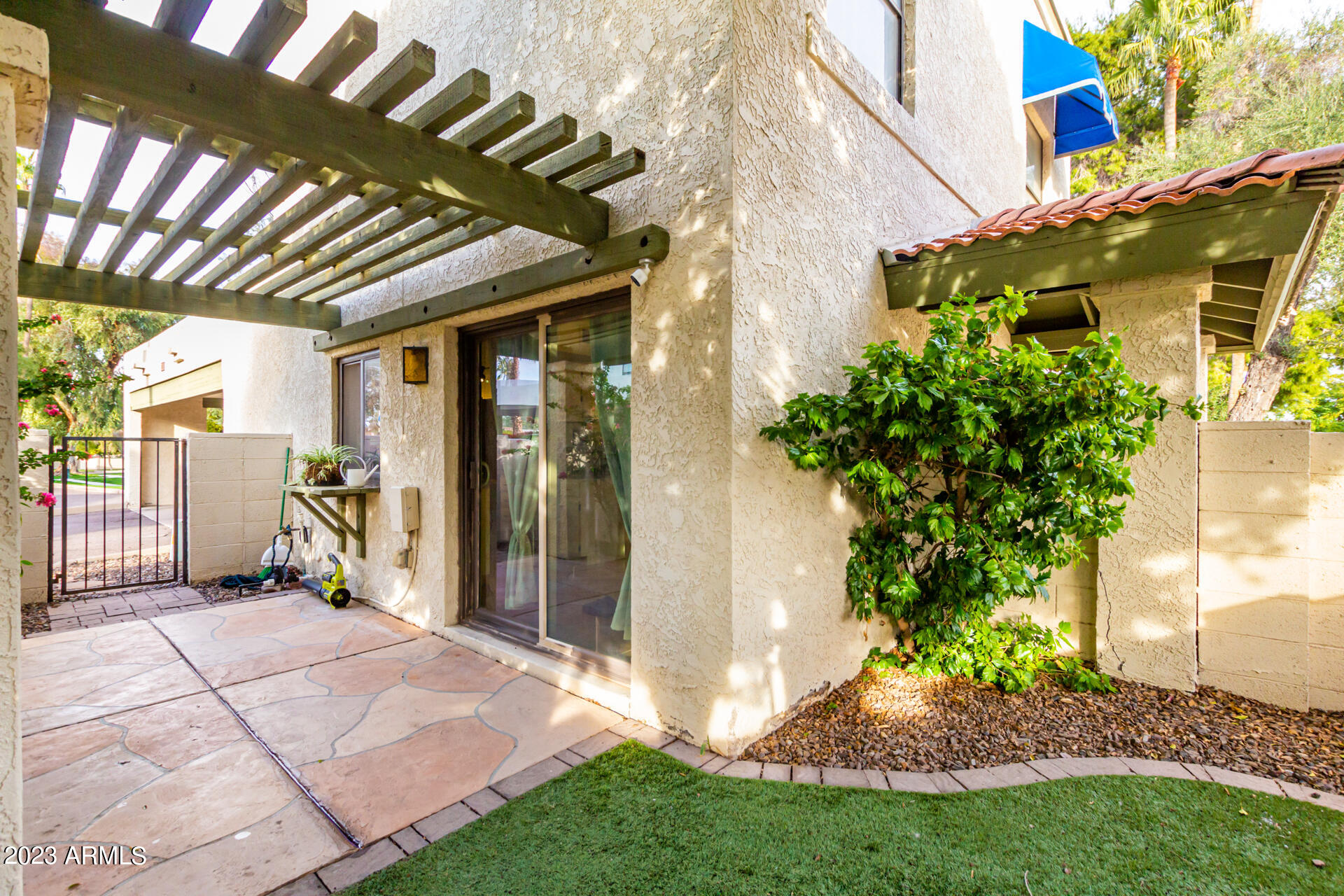 4810 E EUCLID Avenue # 3
