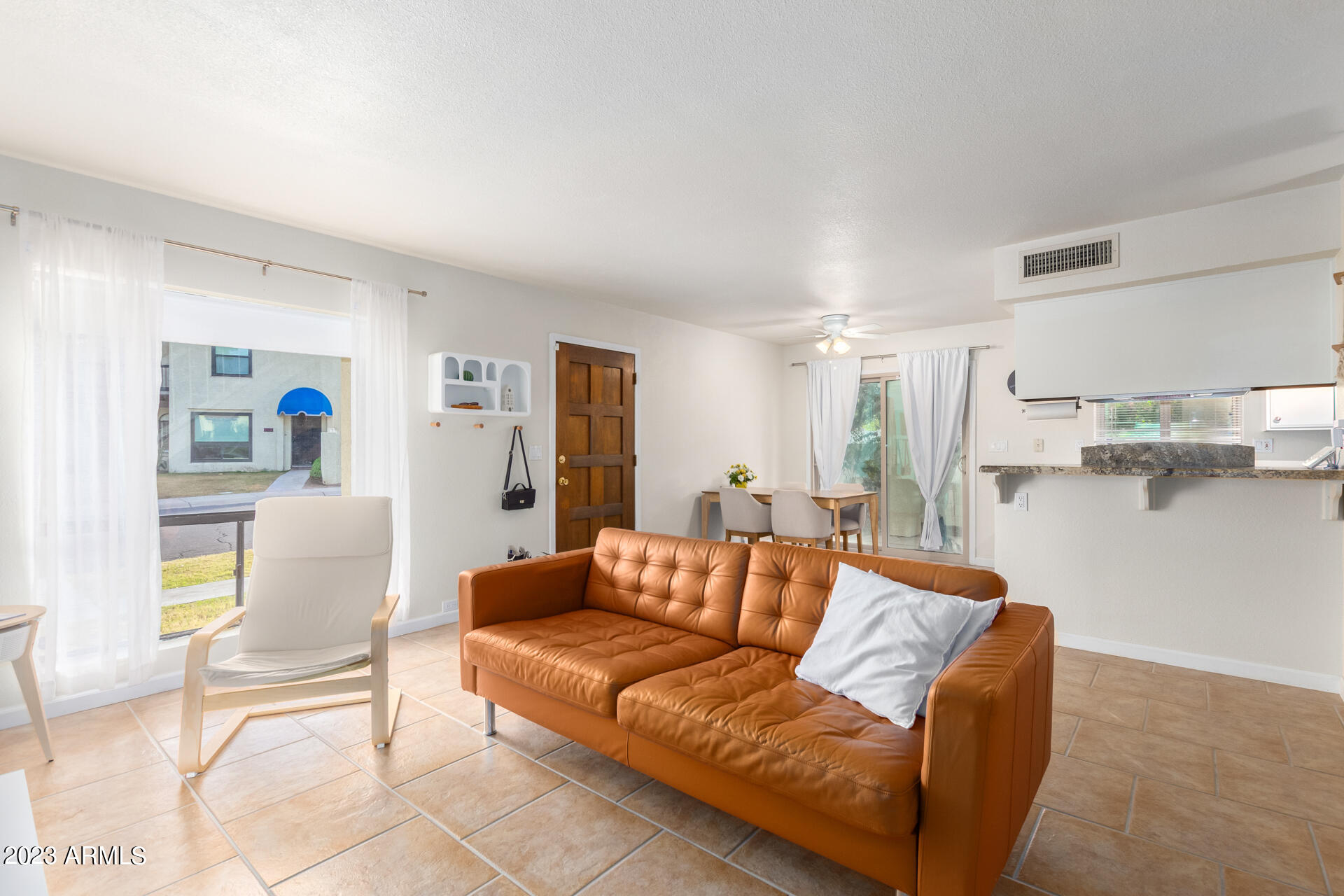 4810 E EUCLID Avenue # 3