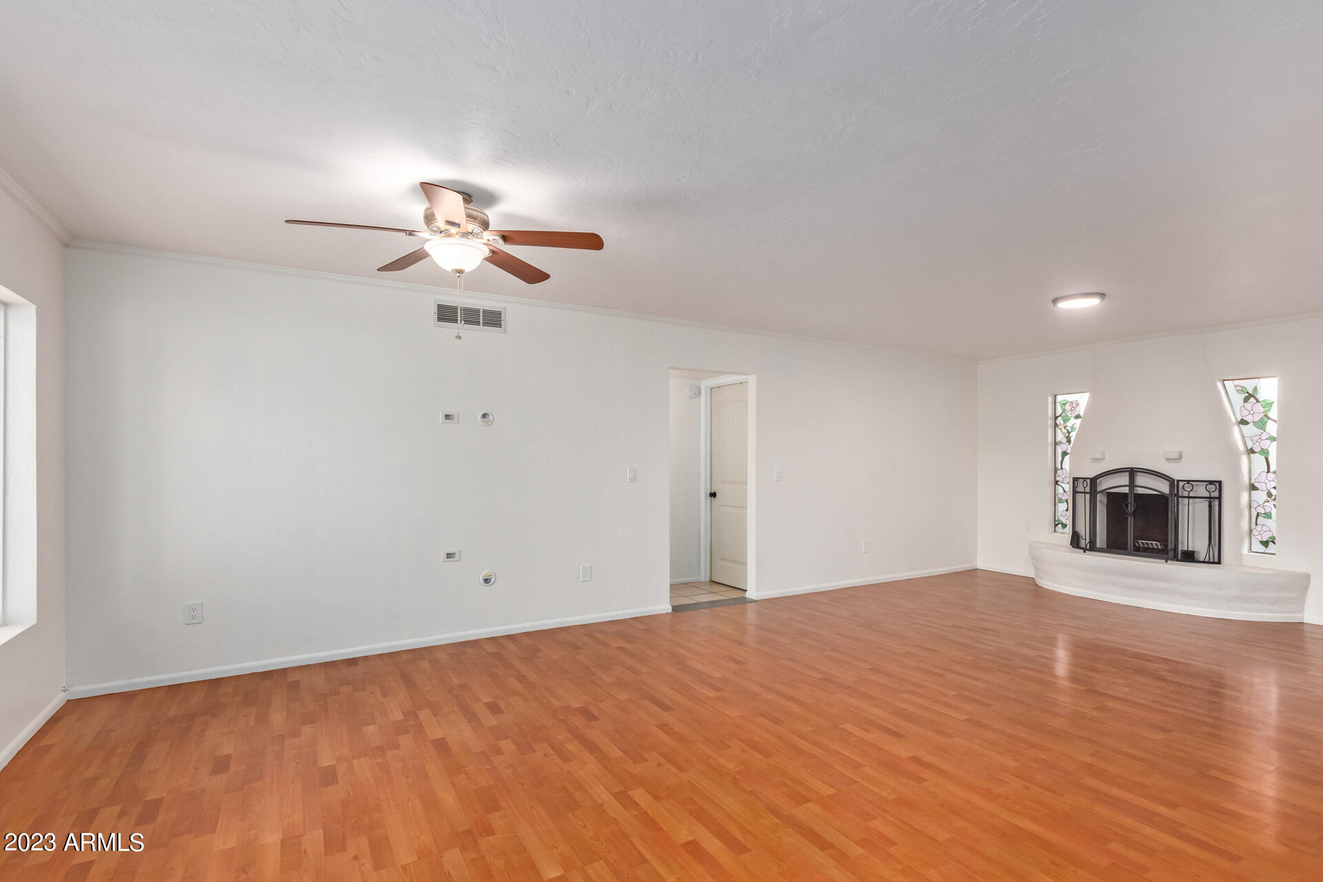 838 W SANTA CRUZ Drive