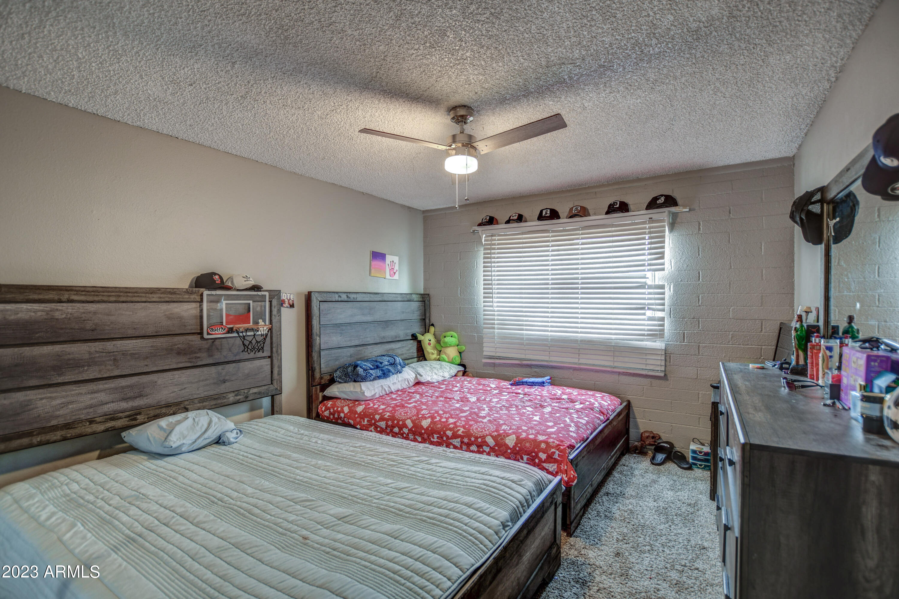 1737 W Pecan Road