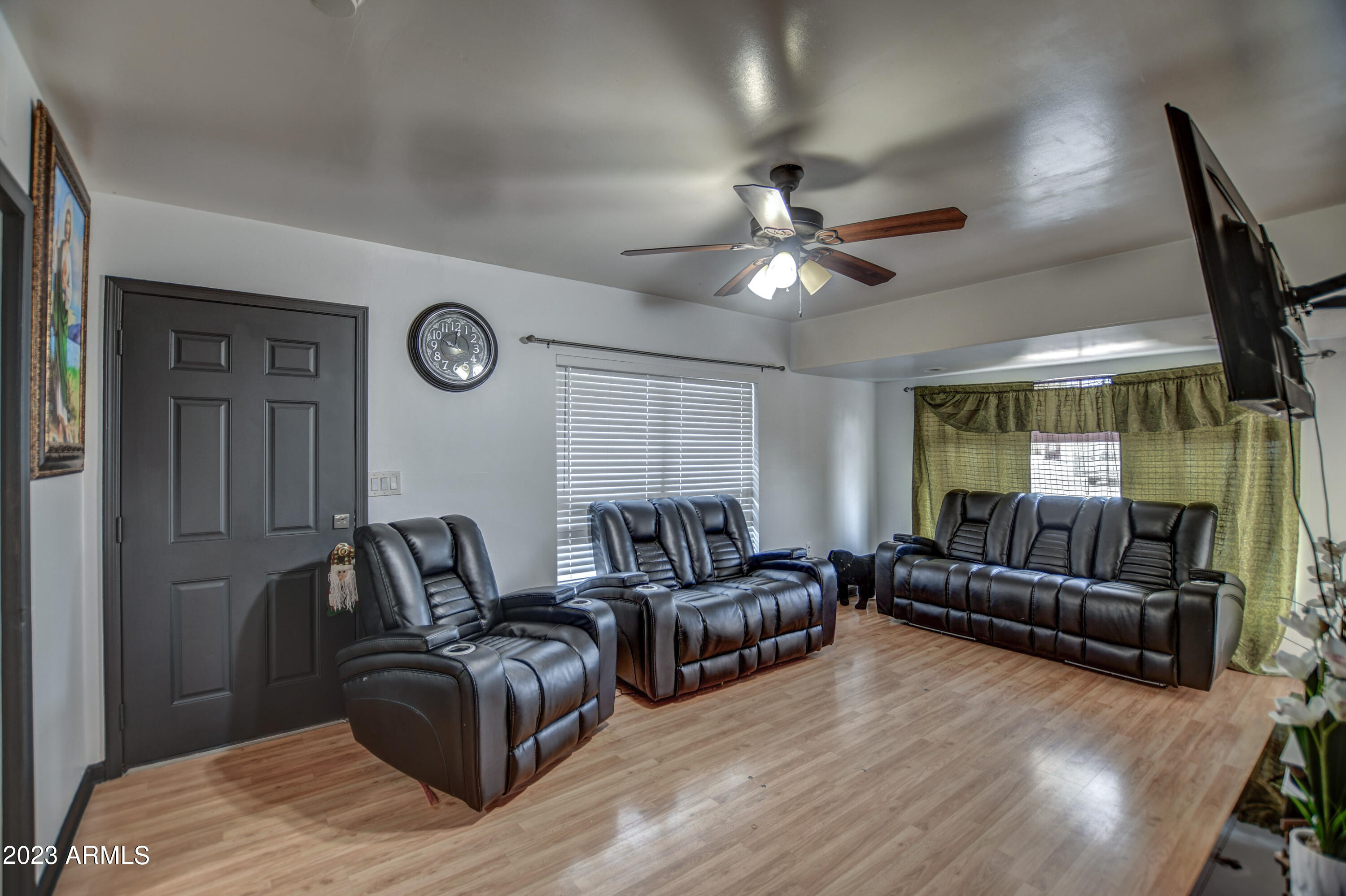 1737 W Pecan Road