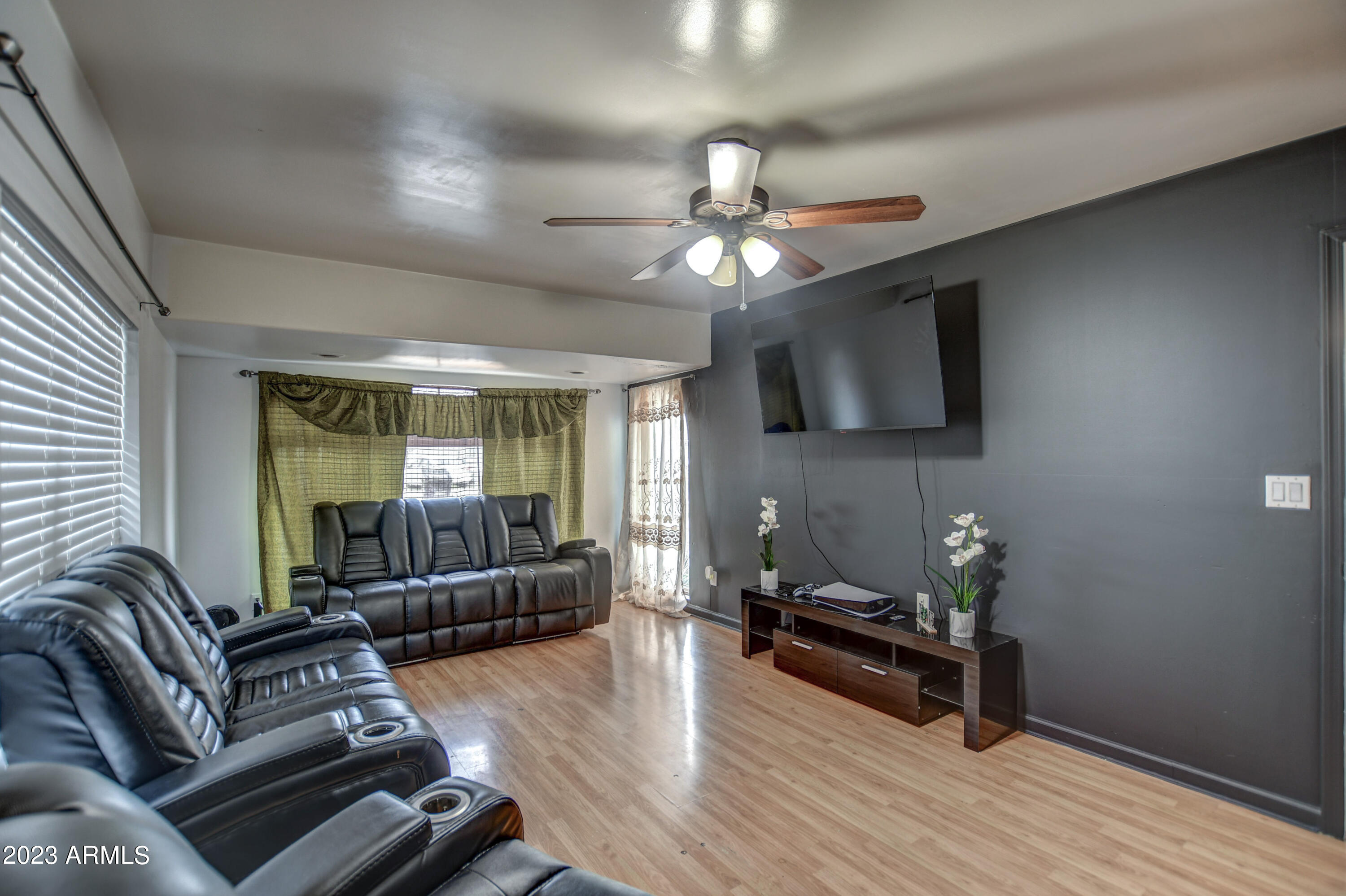 1737 W Pecan Road