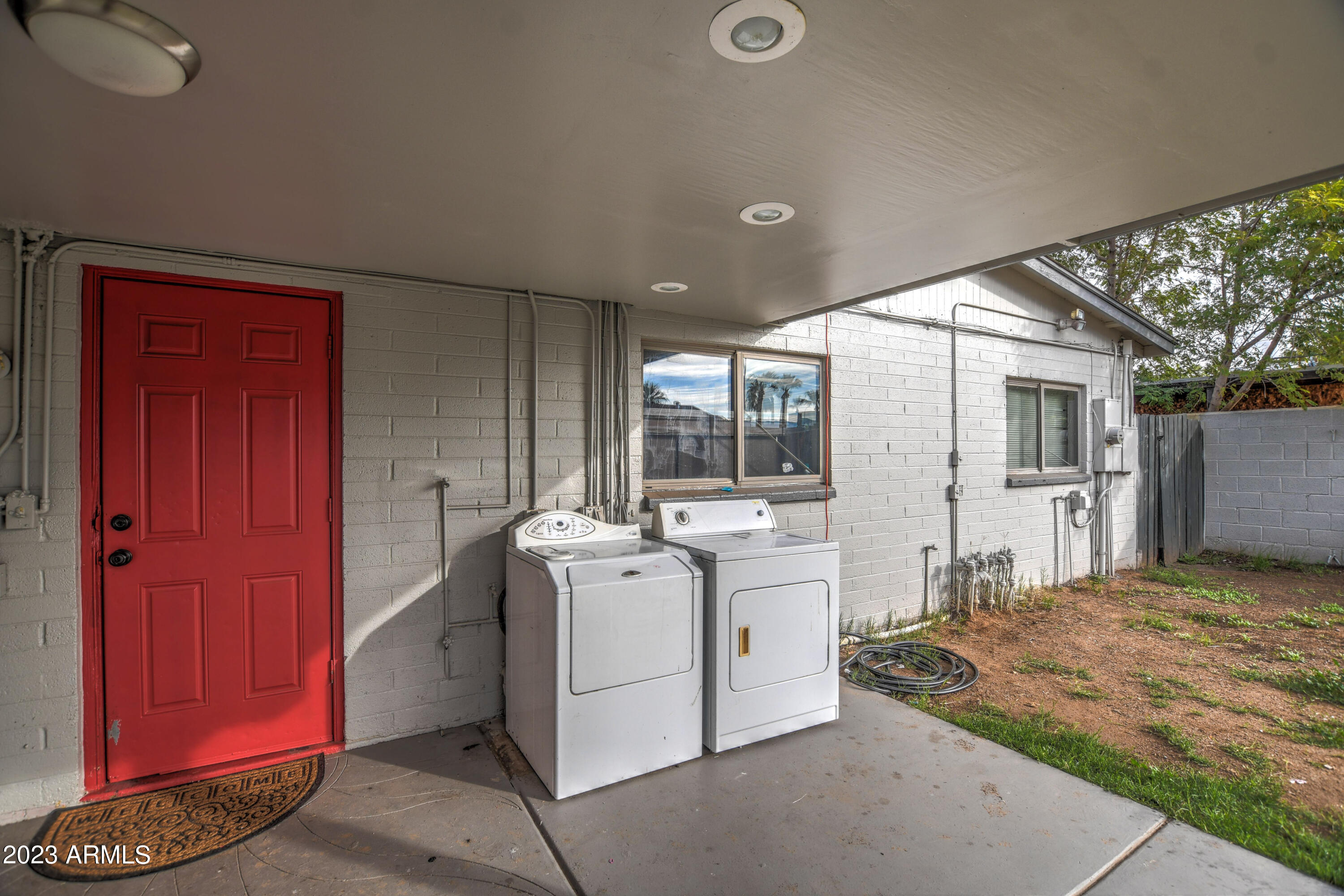 1737 W Pecan Road