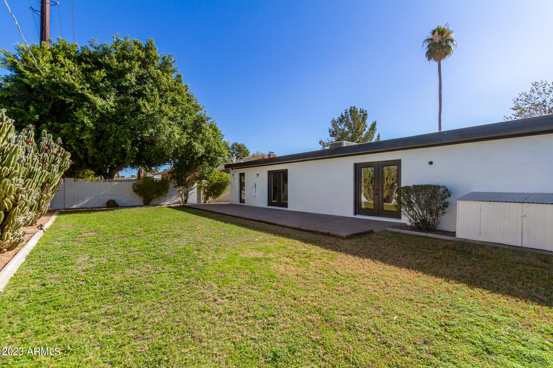 8232 E VISTA Drive