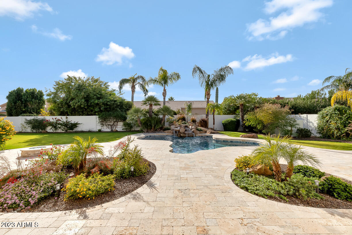 9055 E Charter Oak Drive