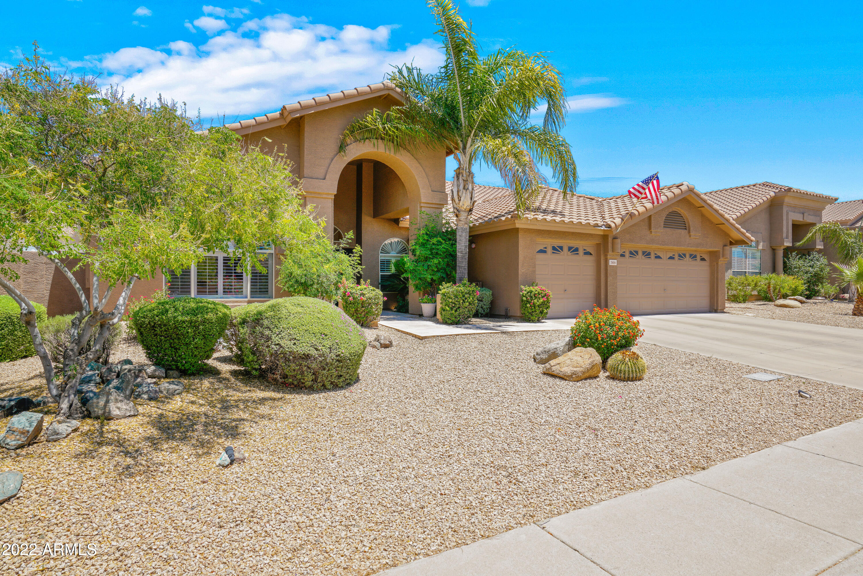 7418 E BLACK ROCK Road