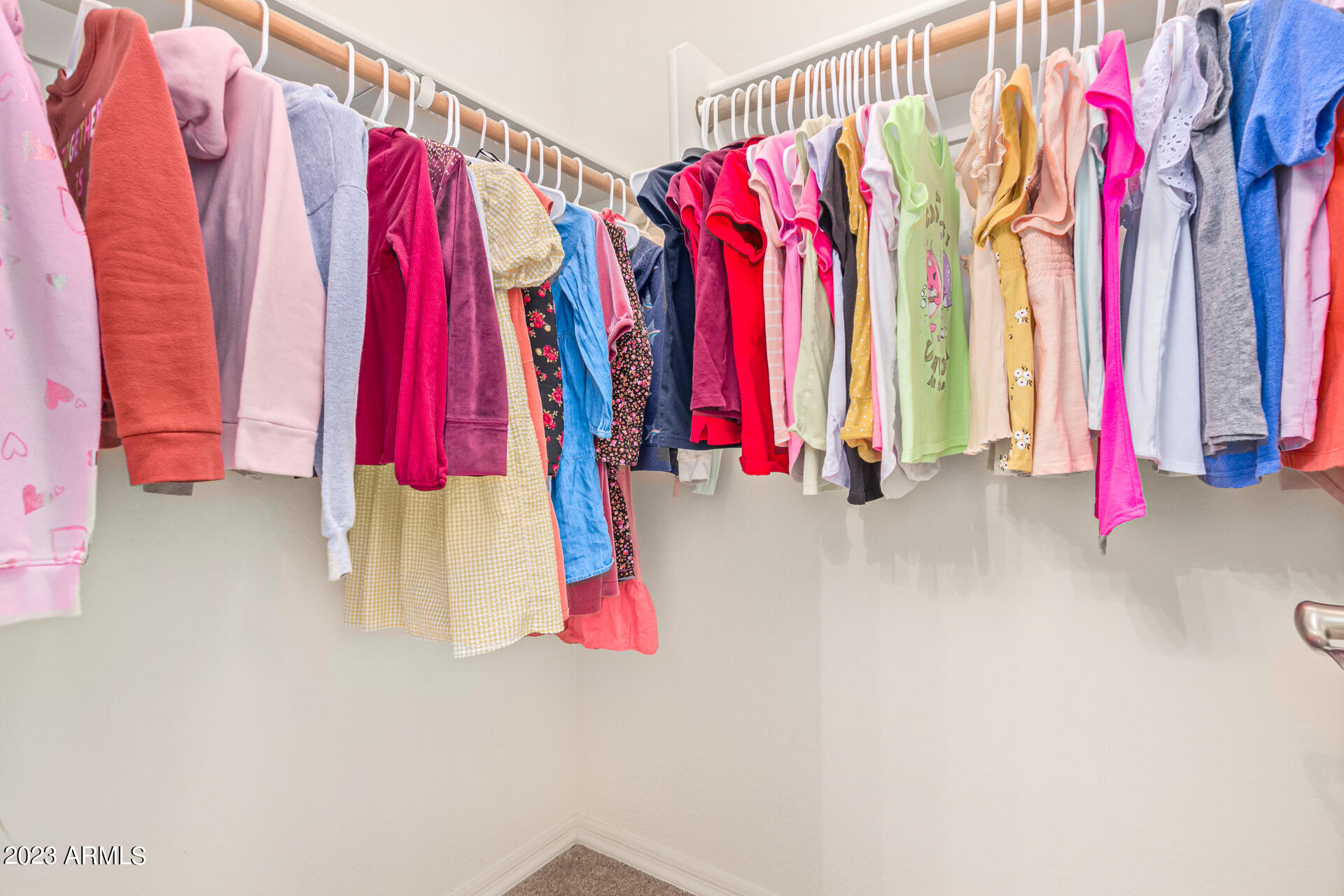 3975 E MESQUITE Street