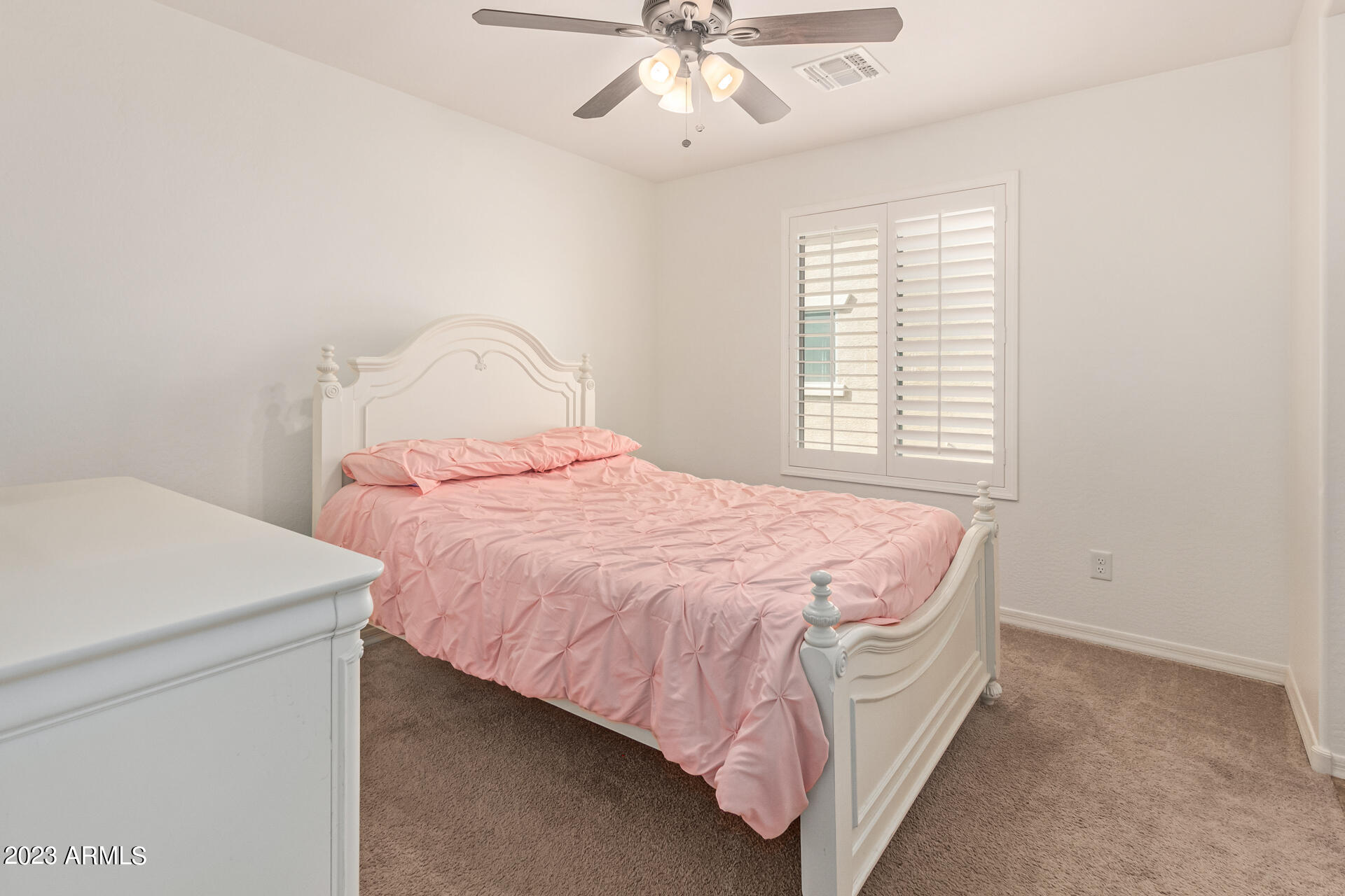 3975 E MESQUITE Street