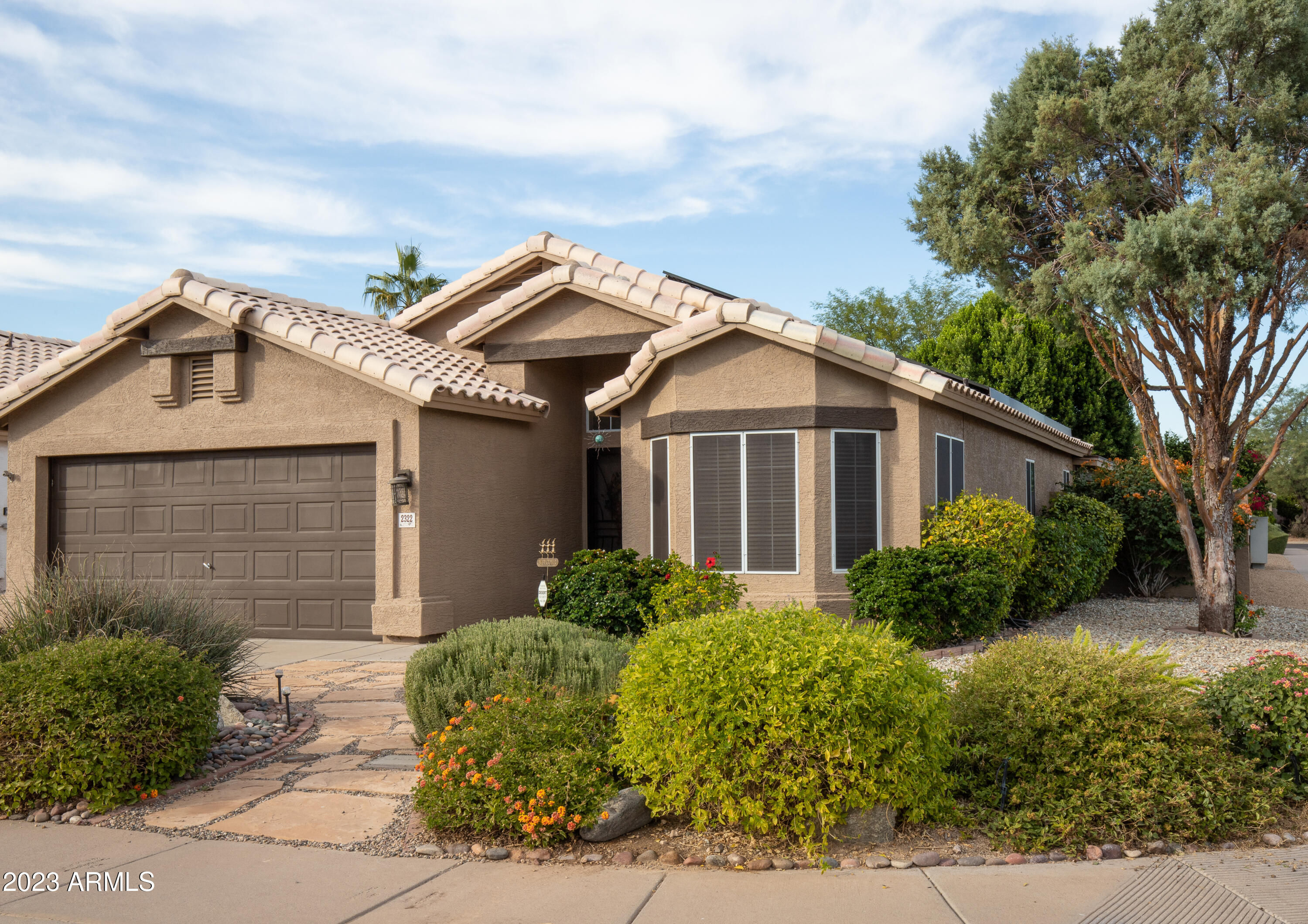 2322 E MONONA Drive