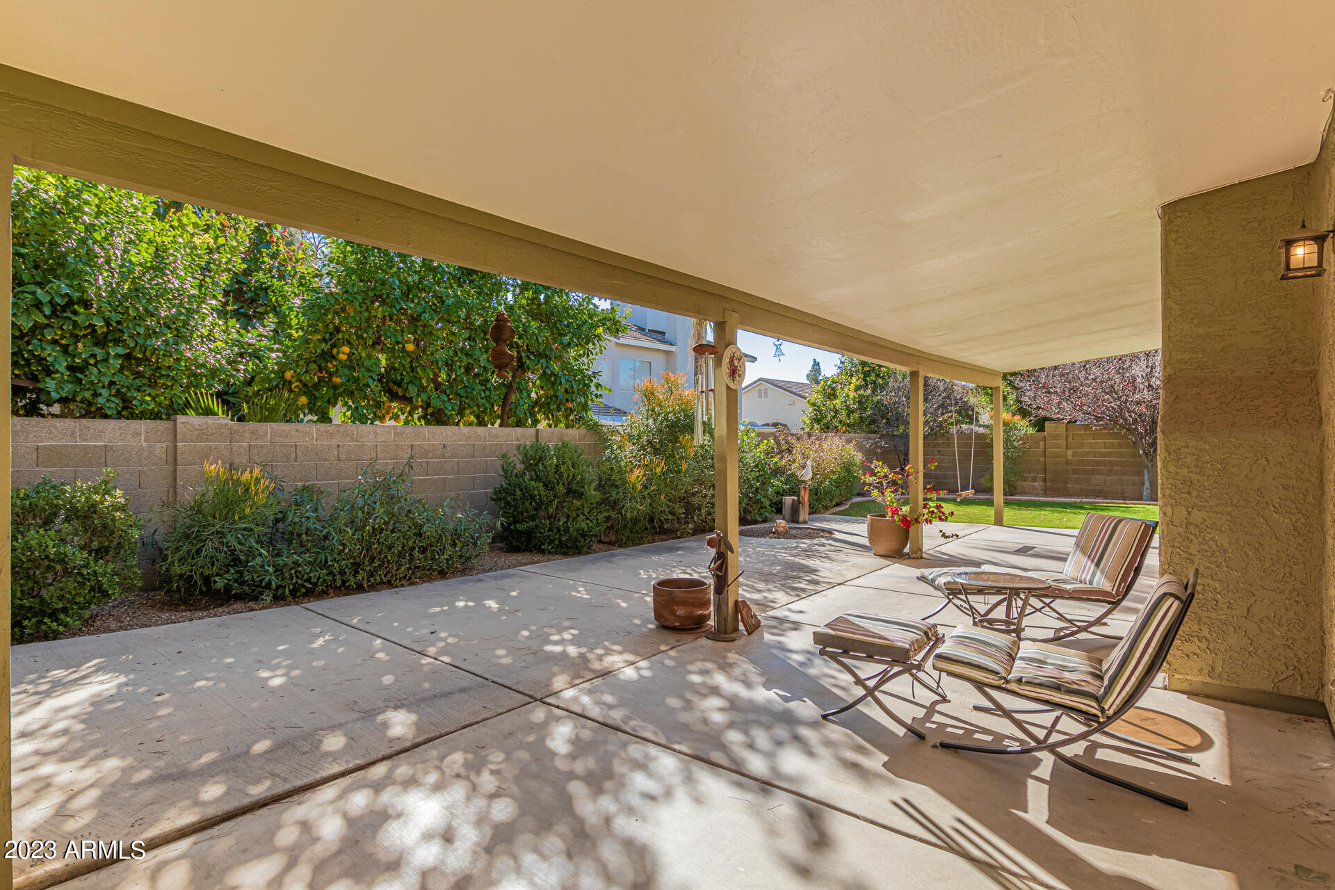 9055 E JENAN Drive