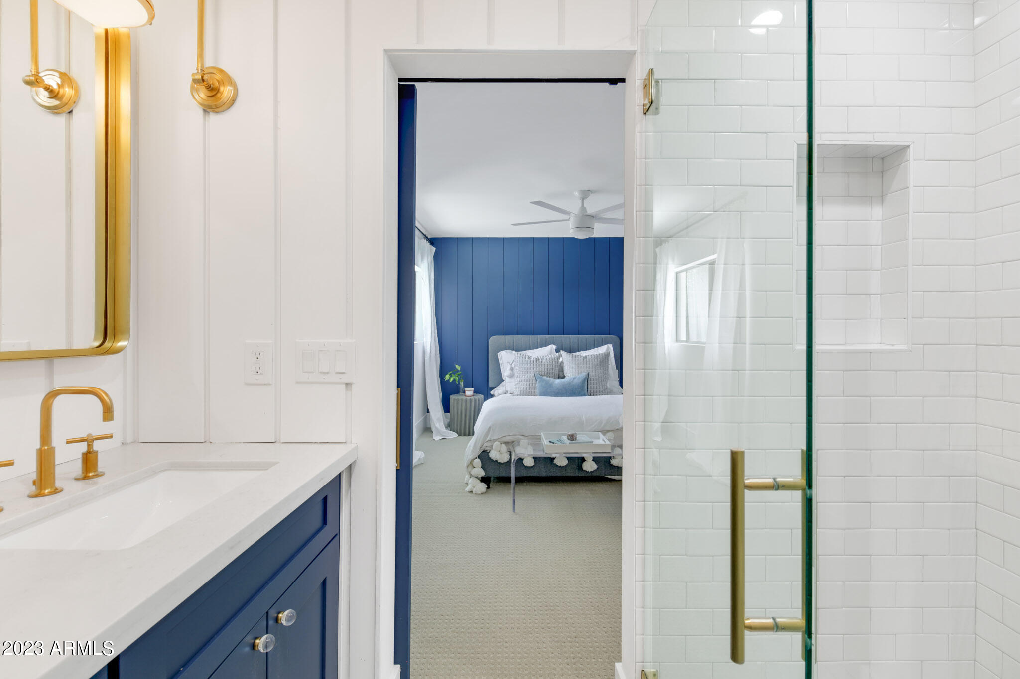 8543 E FAIRMOUNT Avenue