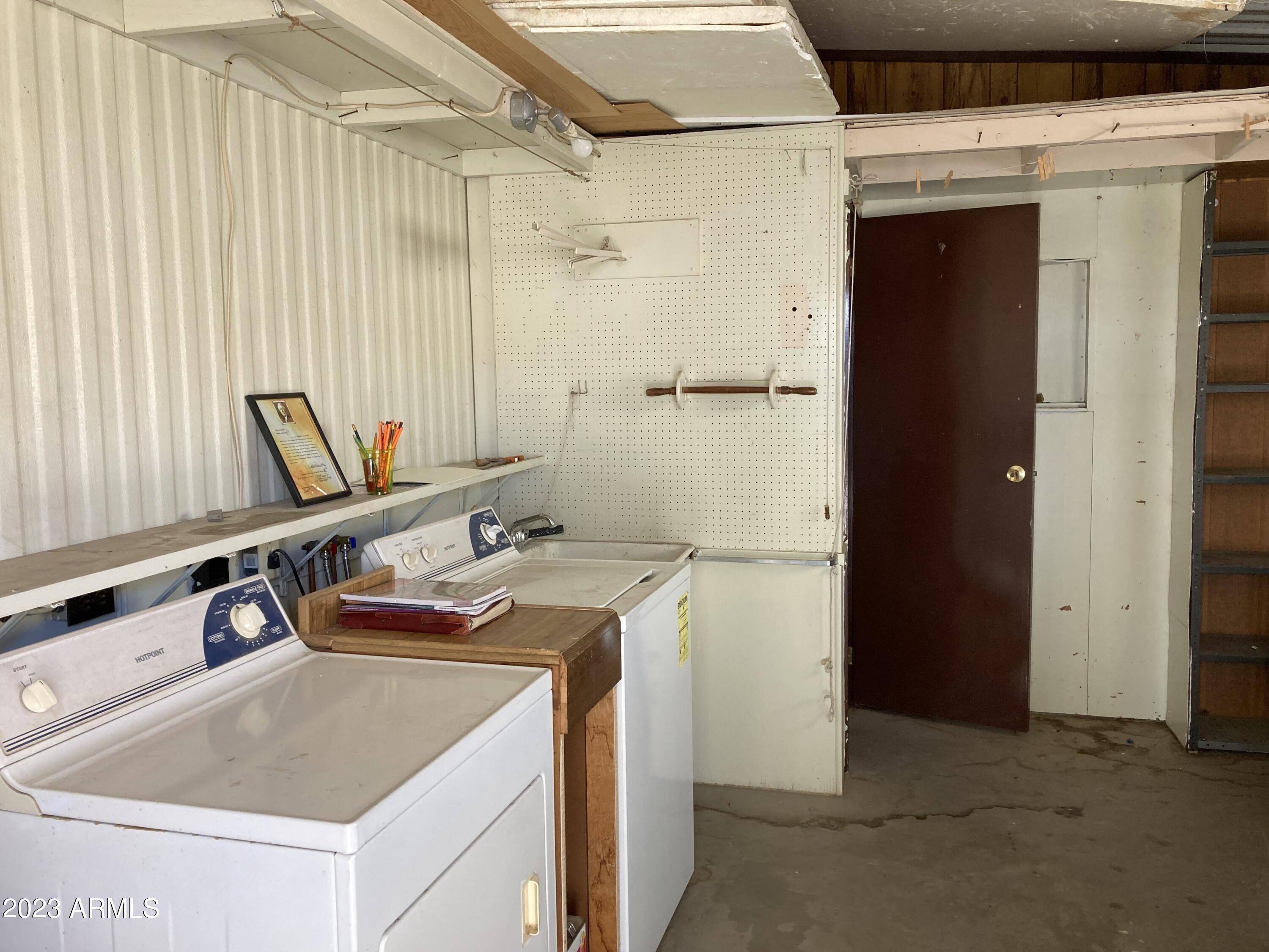 200 E KNOX Road # 12