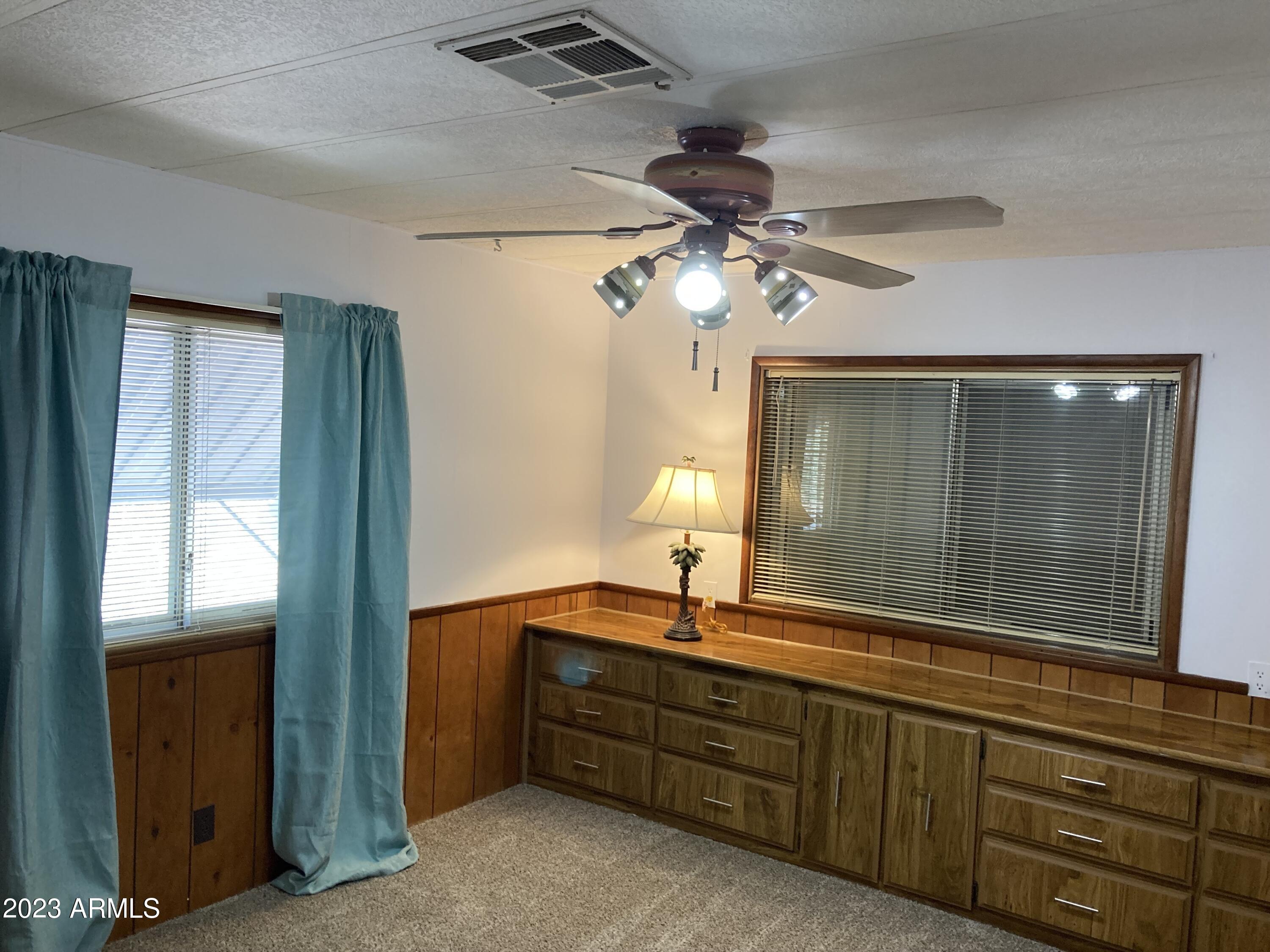200 E KNOX Road # 12