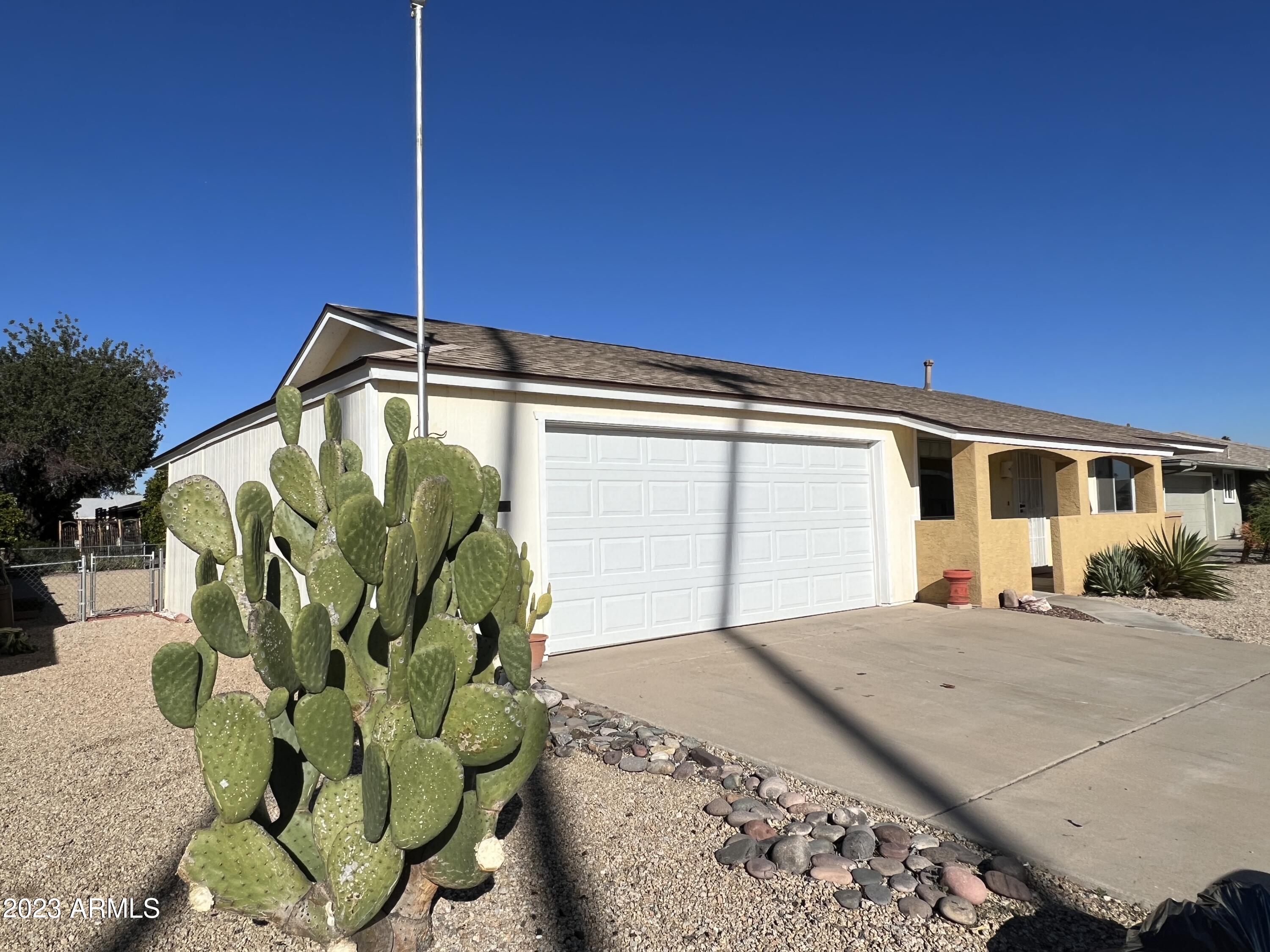 10939 W SARATOGA Circle