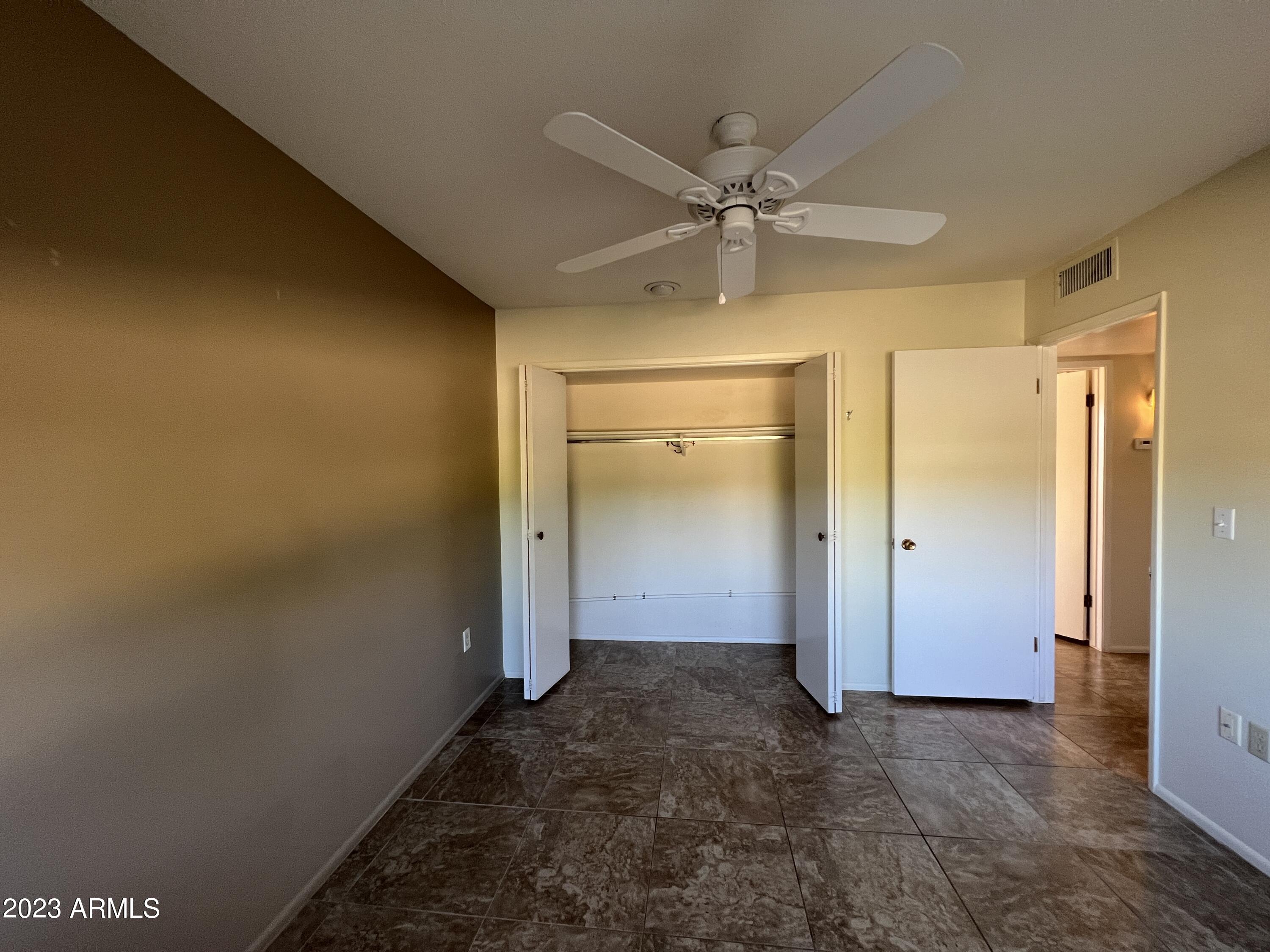 10939 W SARATOGA Circle