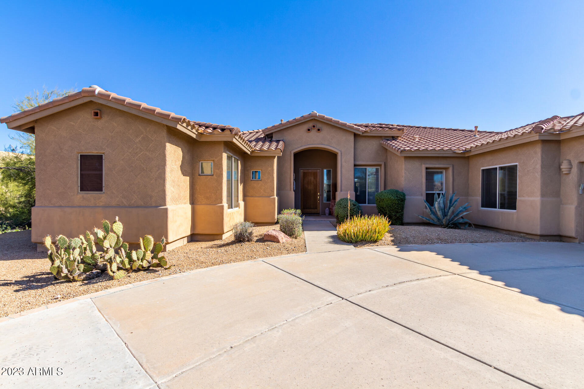 26803 N 73RD Way
