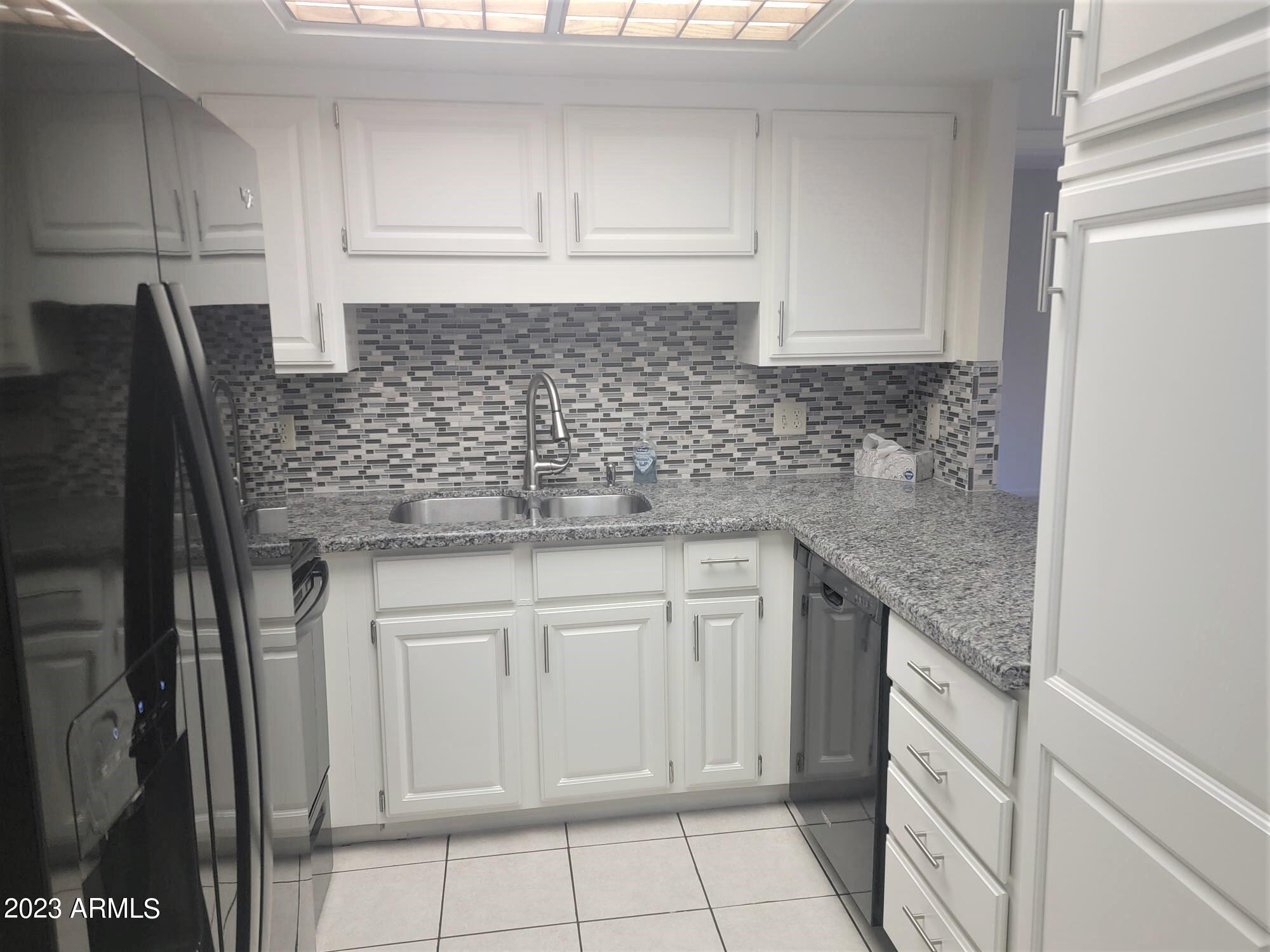 10330 W THUNDERBIRD Boulevard # A213