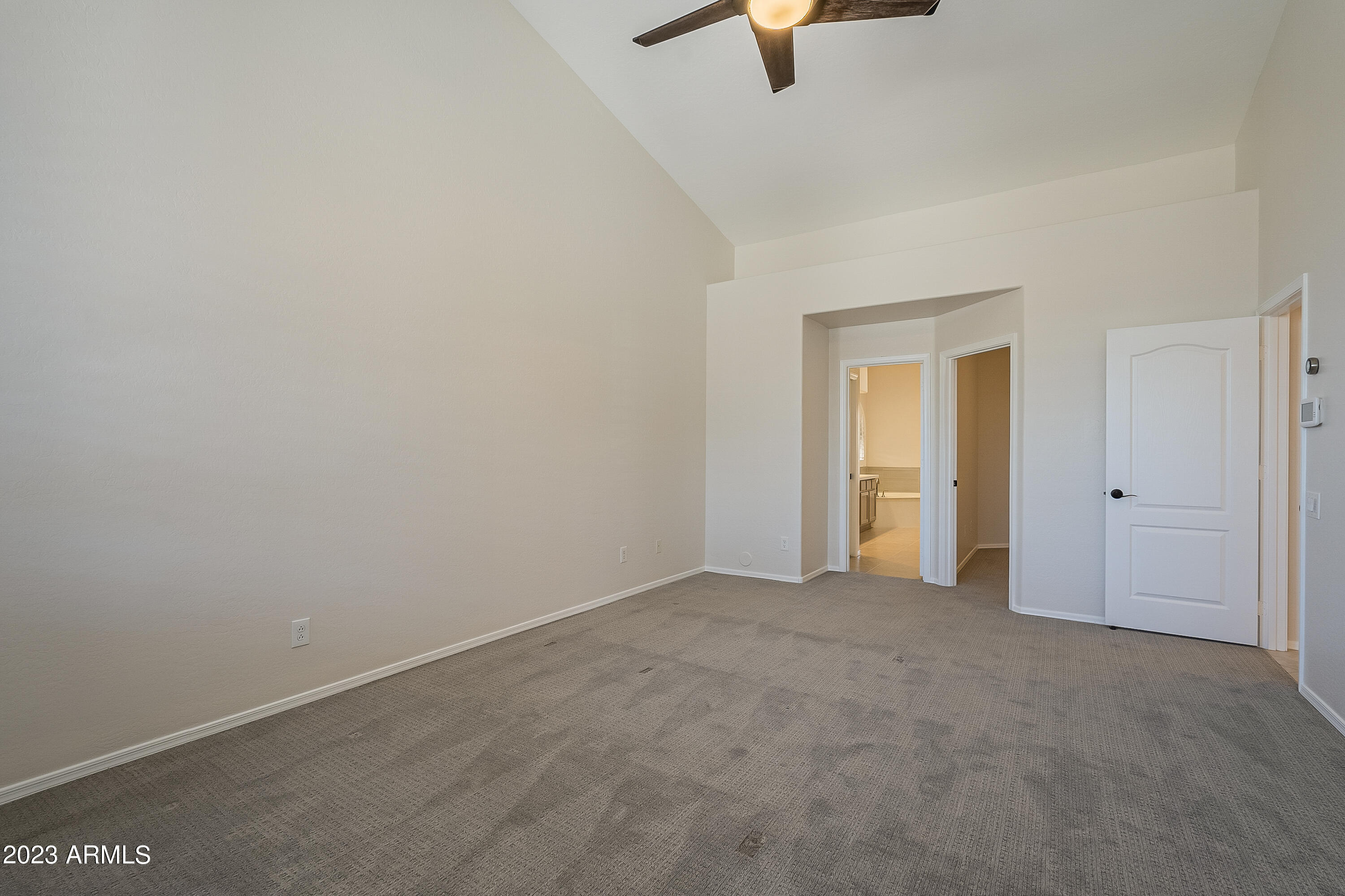 9463 E MENLO Circle