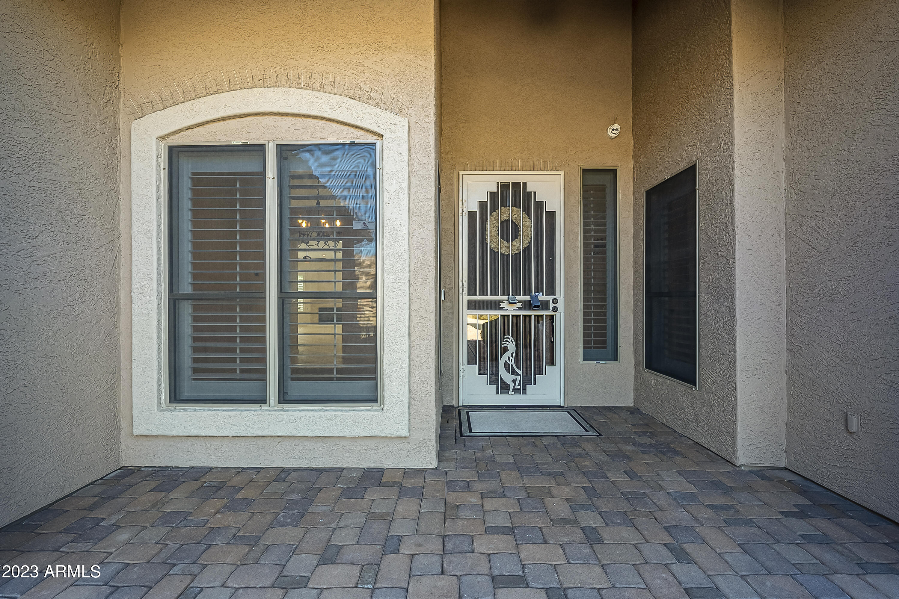 9463 E MENLO Circle