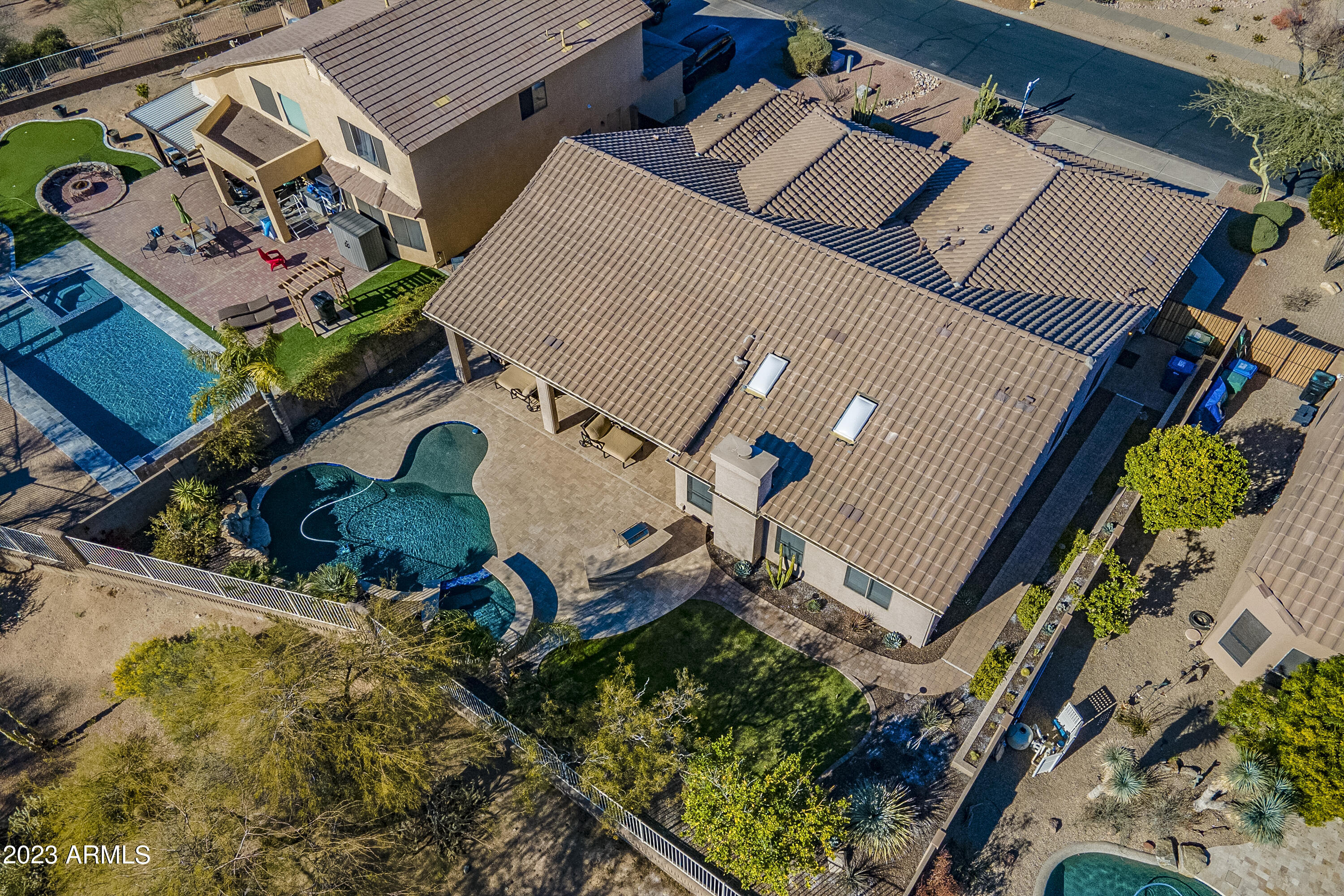 9463 E MENLO Circle