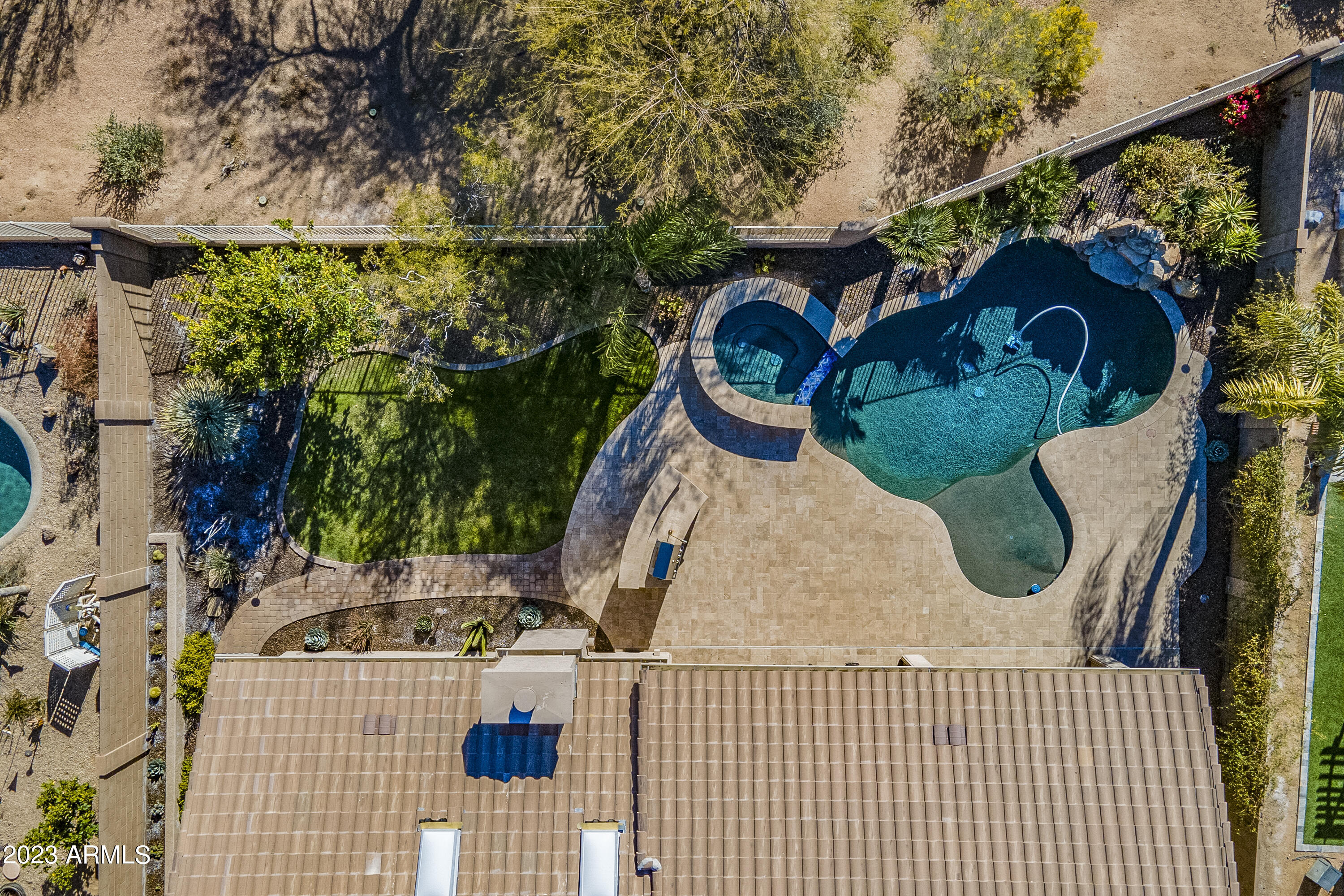 9463 E MENLO Circle