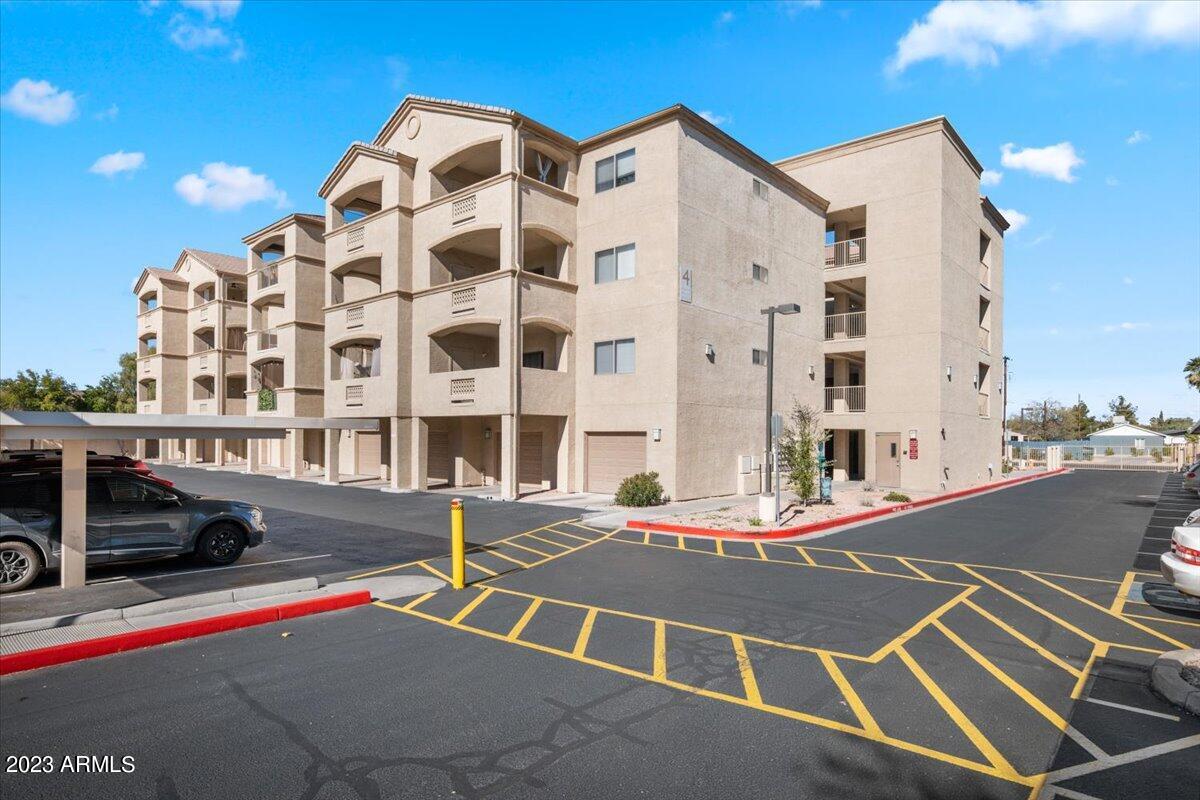 920 E DEVONSHIRE Avenue # 3029