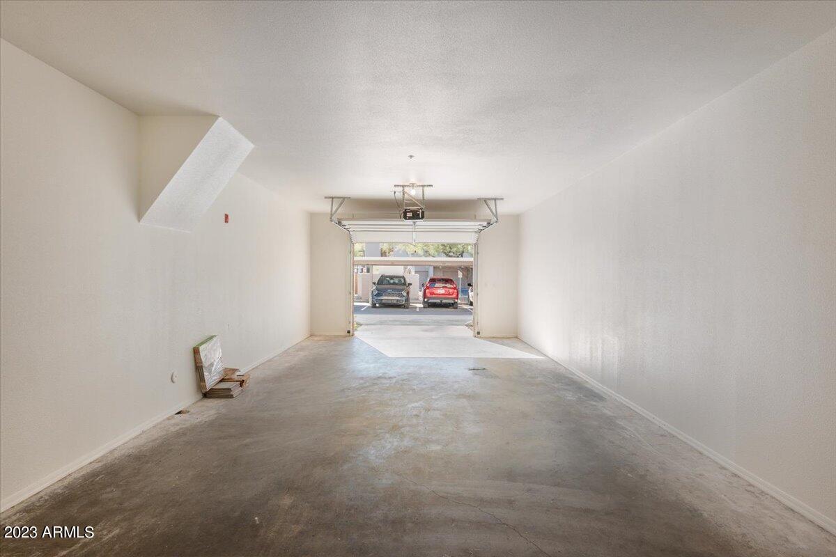920 E DEVONSHIRE Avenue # 3029