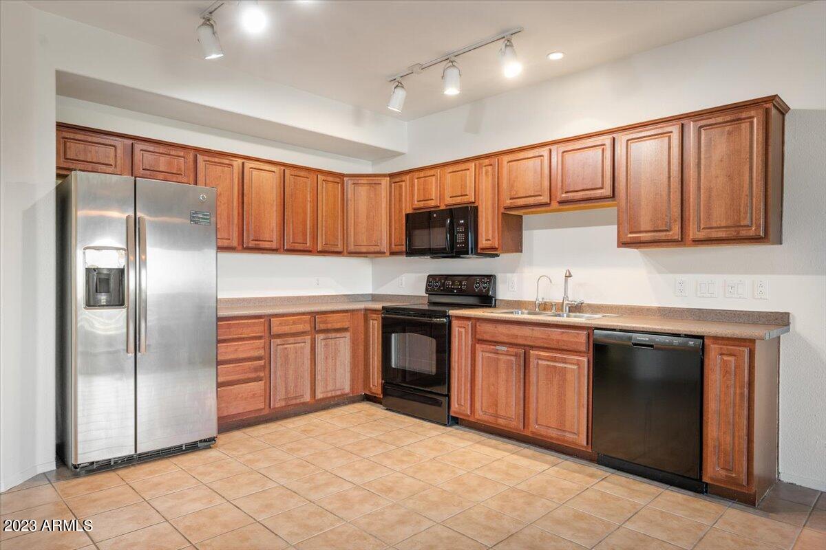 920 E DEVONSHIRE Avenue # 3029