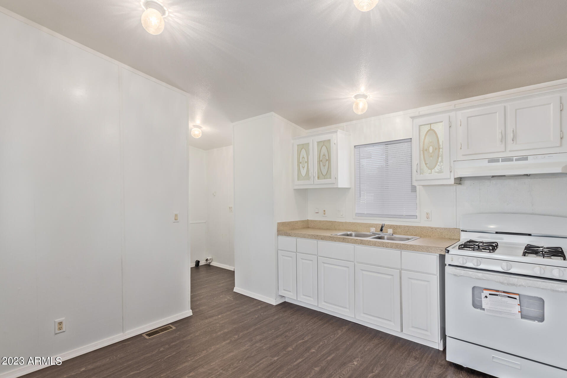 303 E SOUTH MOUNTAIN Avenue # 82