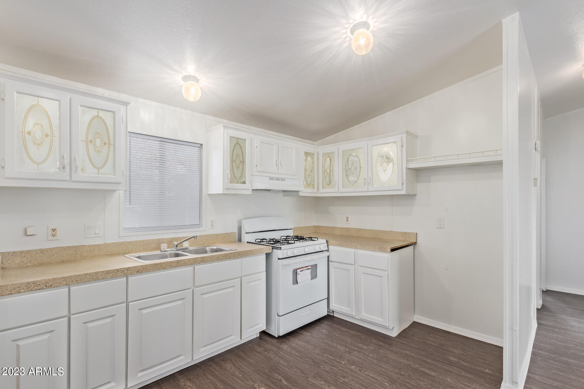303 E SOUTH MOUNTAIN Avenue # 82