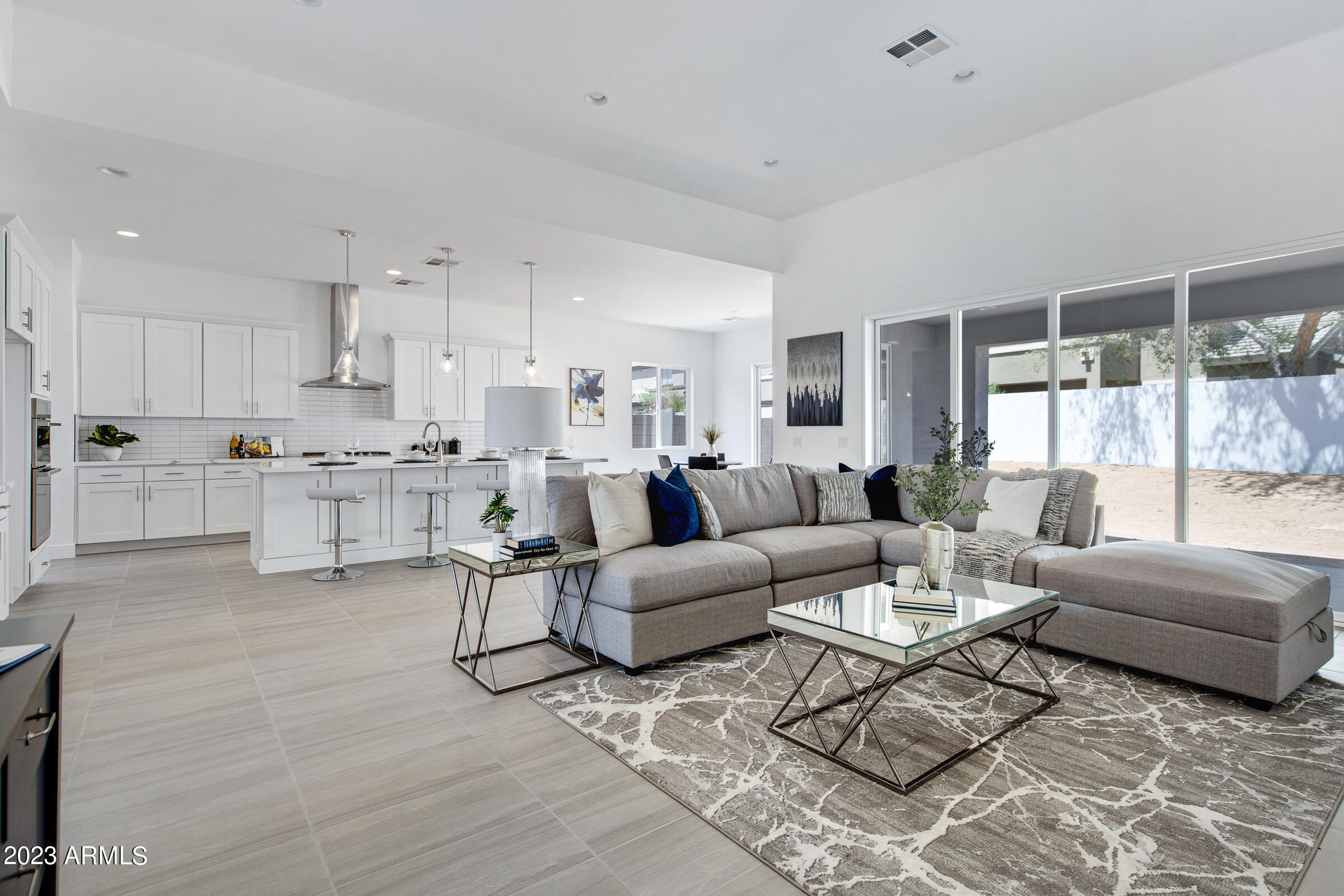 2935 S SANDSTONE Court