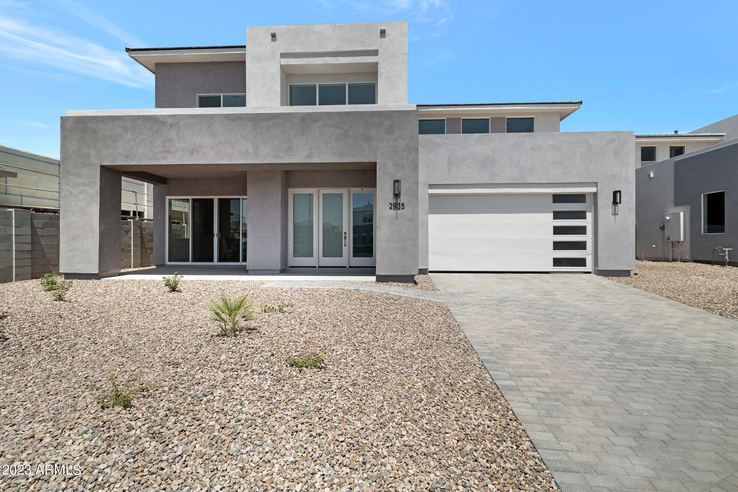 2935 S SANDSTONE Court
