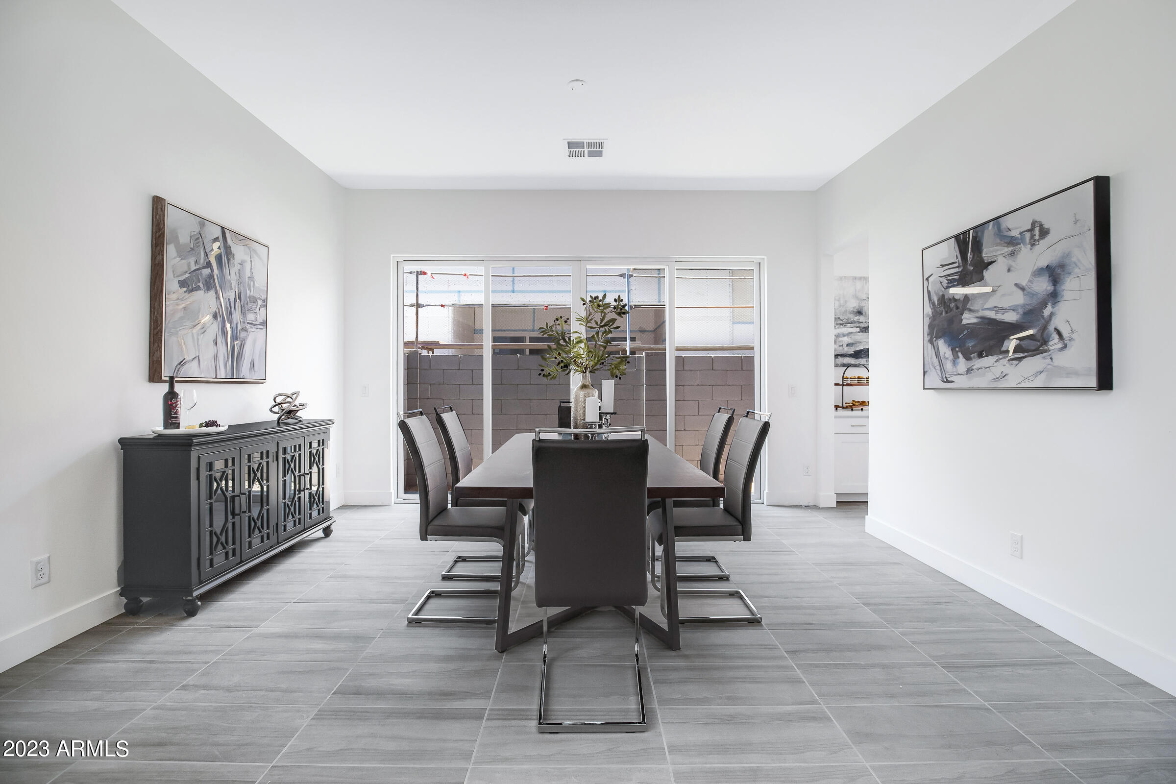 2935 S SANDSTONE Court