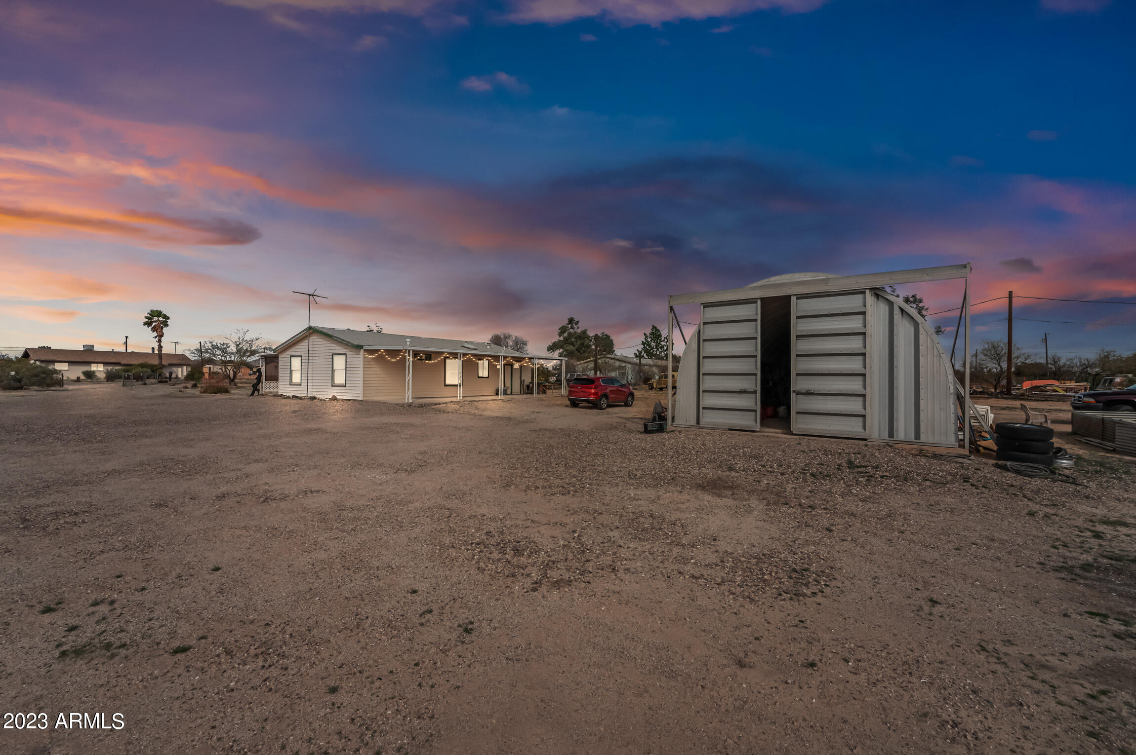 10129 N BATTLEFORD Drive