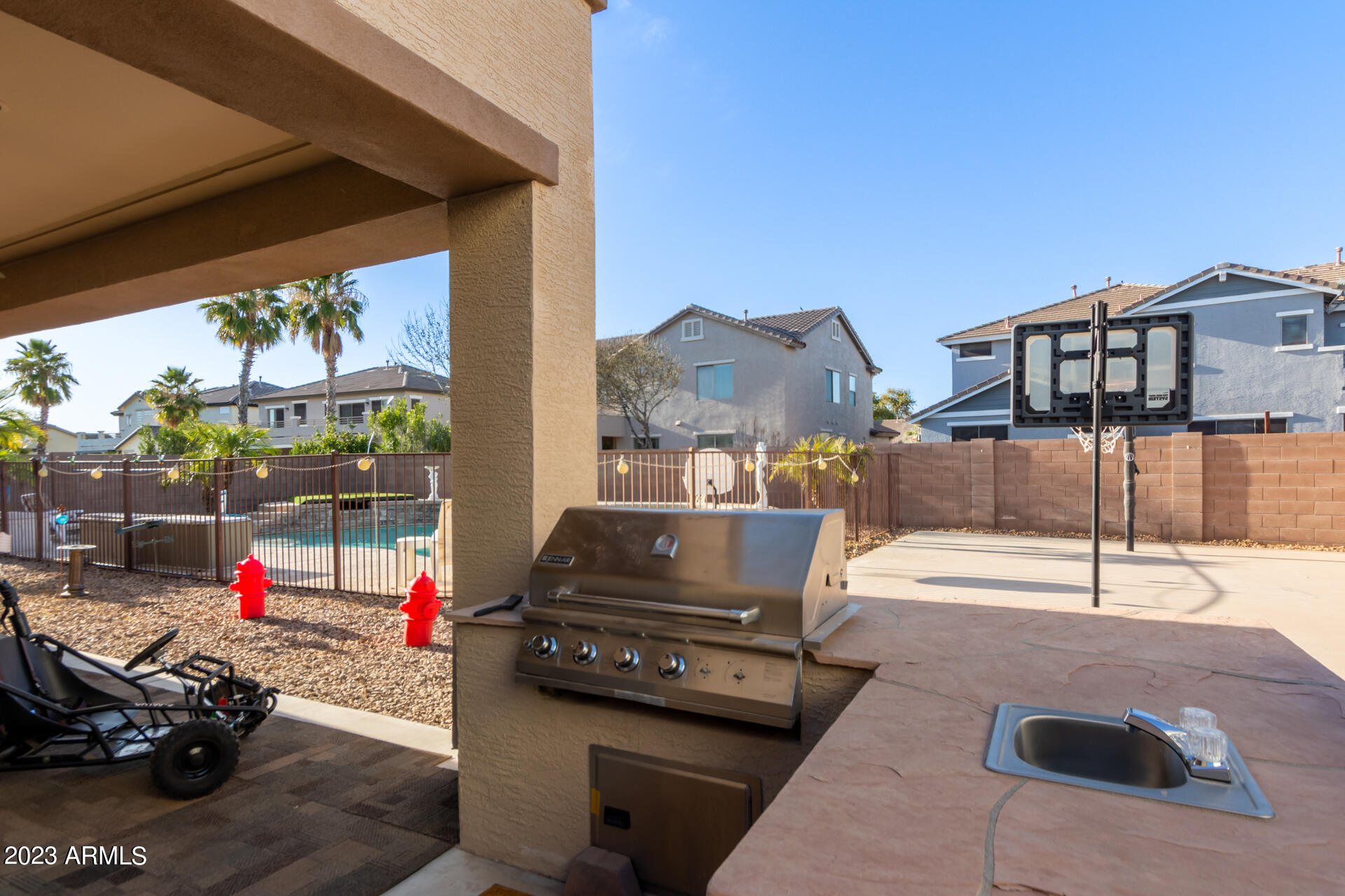 18662 E CARDINAL Way