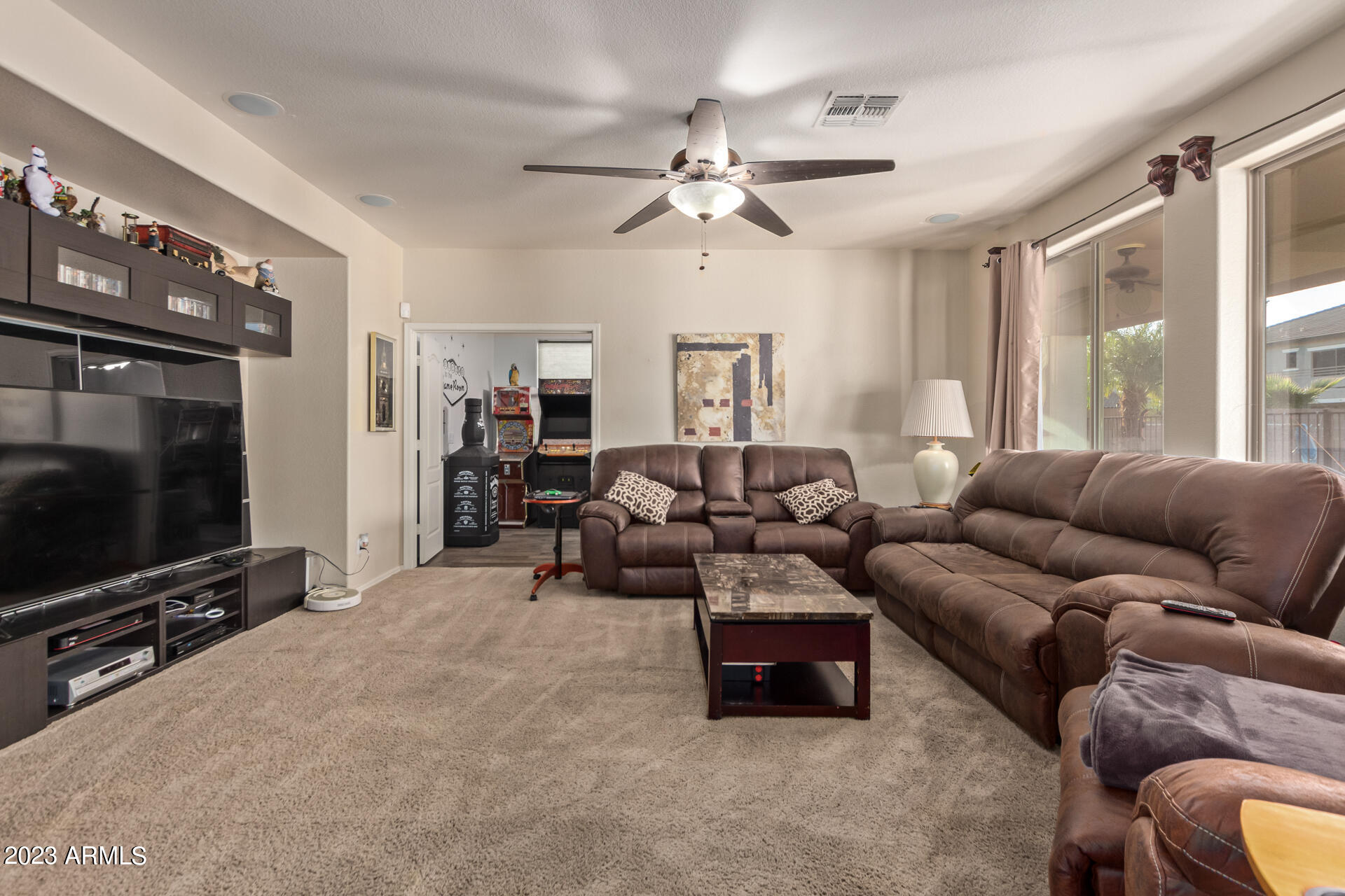 18662 E CARDINAL Way