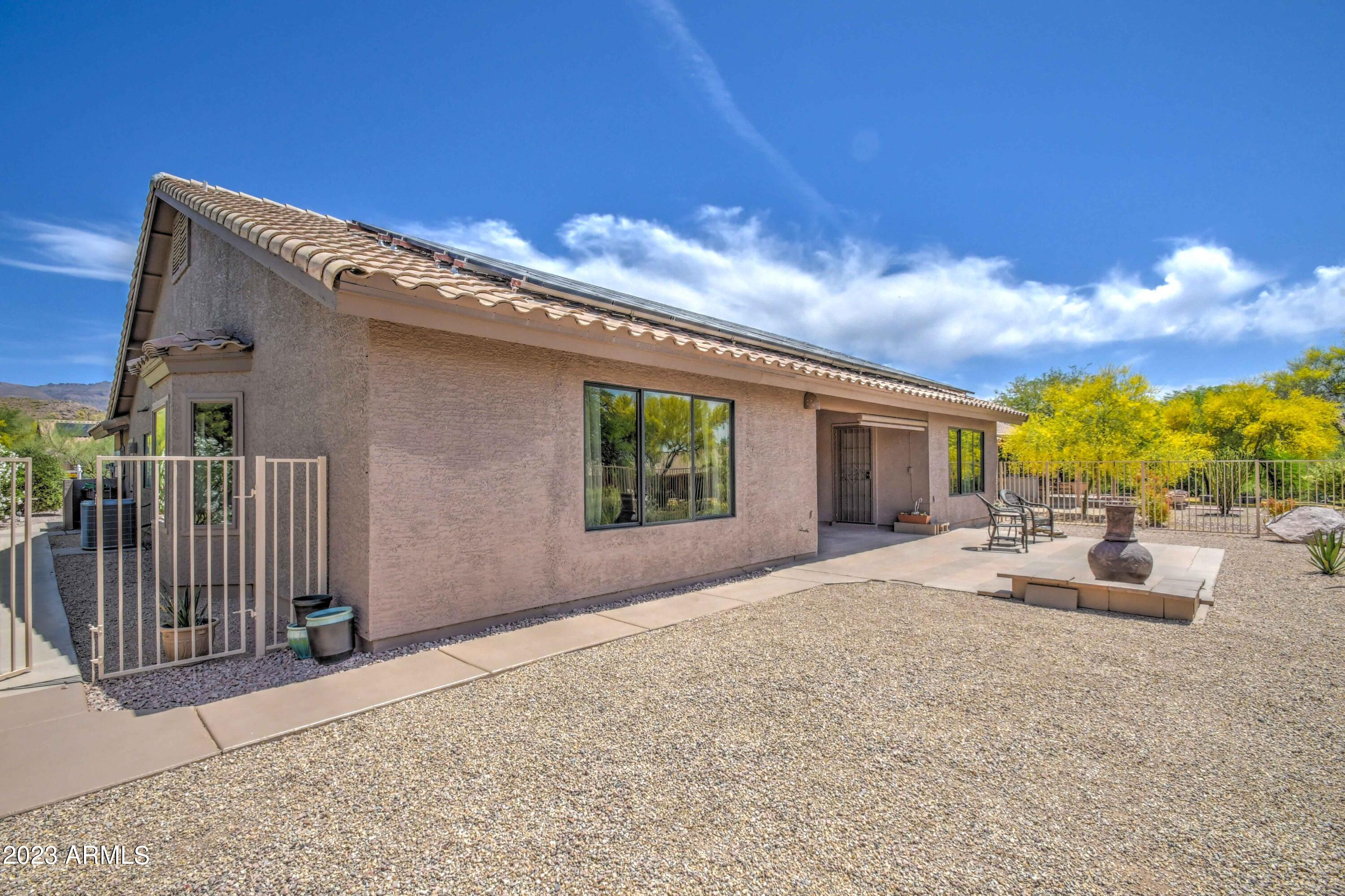 8109 E WOLFBERRY Circle