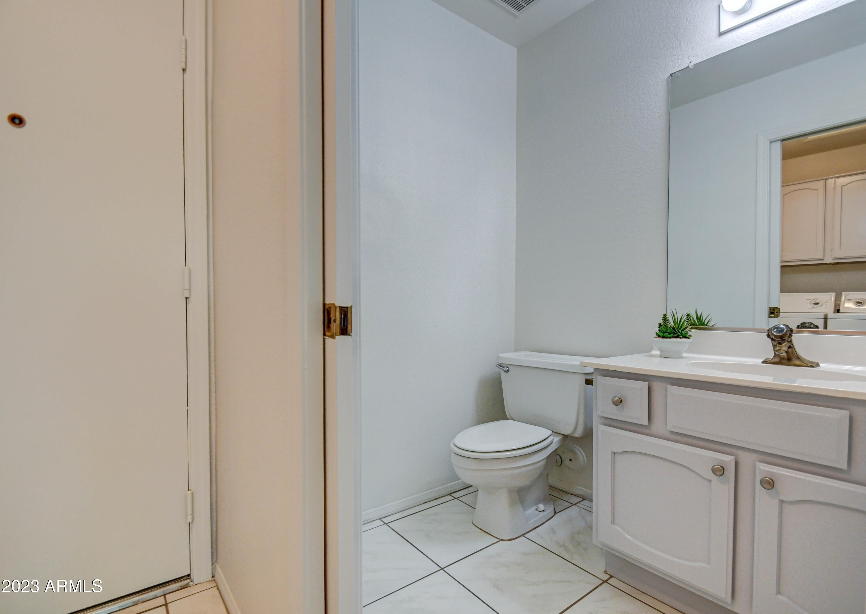 8109 E WOLFBERRY Circle