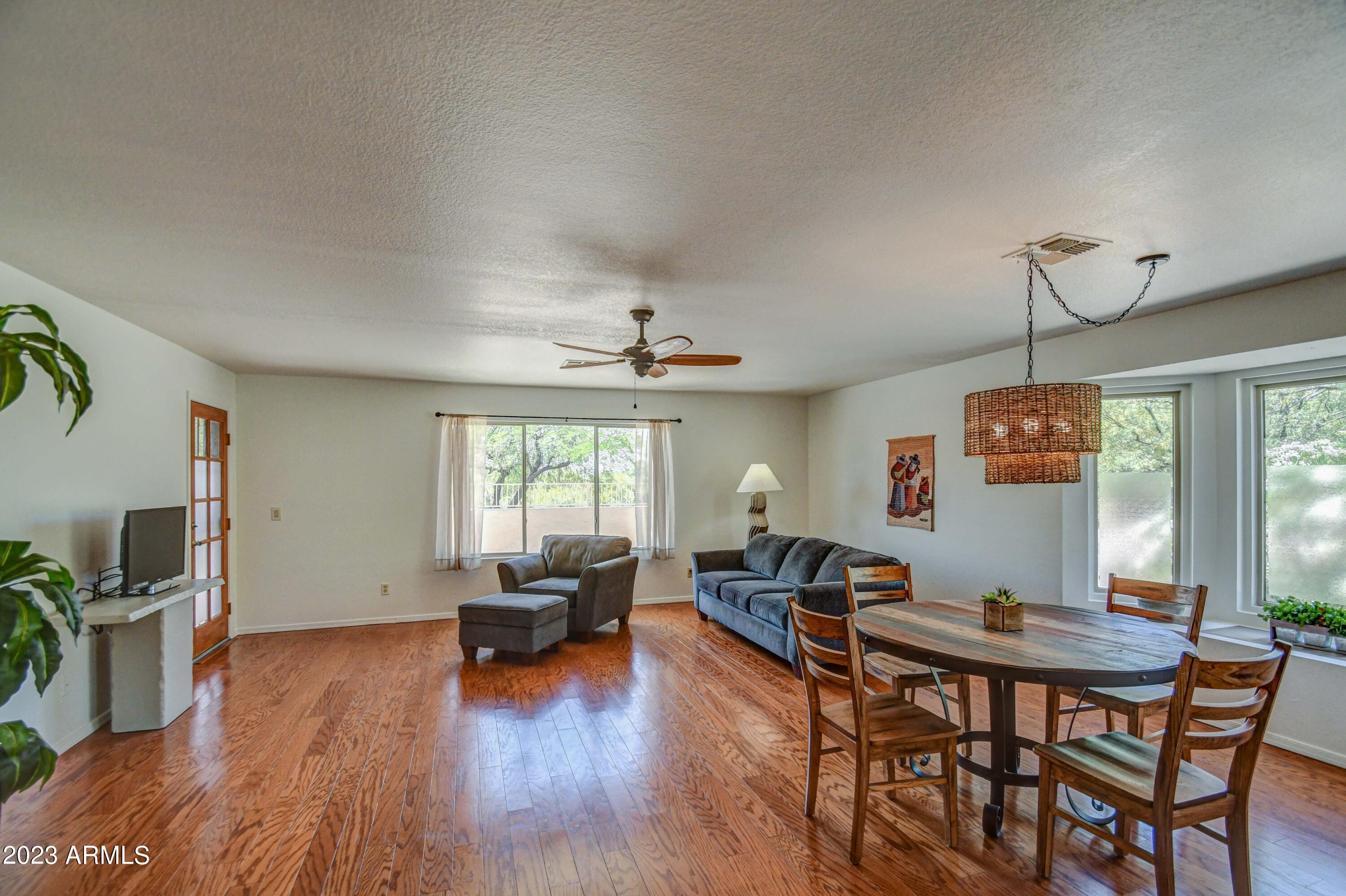 8109 E WOLFBERRY Circle