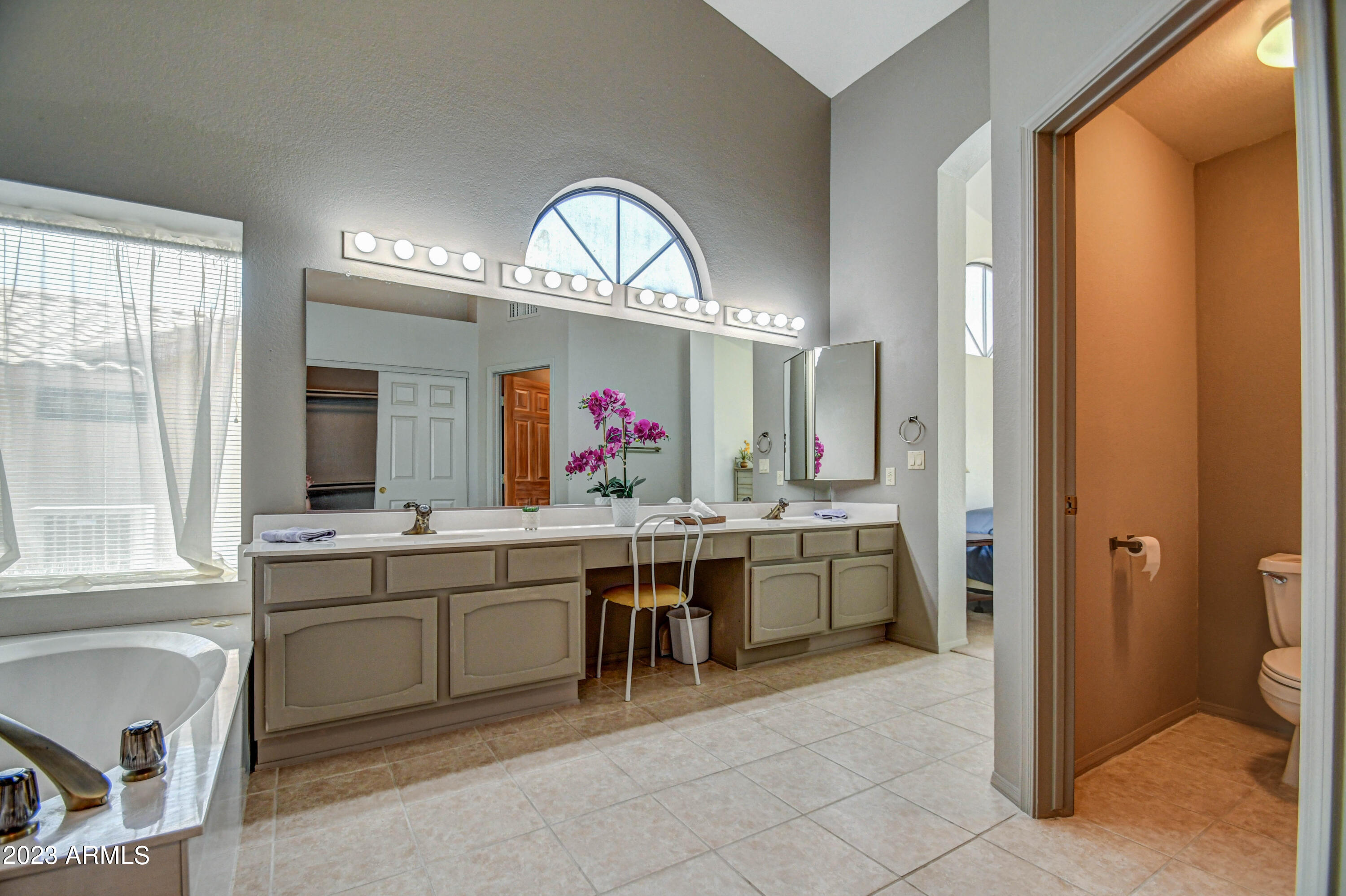 8109 E WOLFBERRY Circle