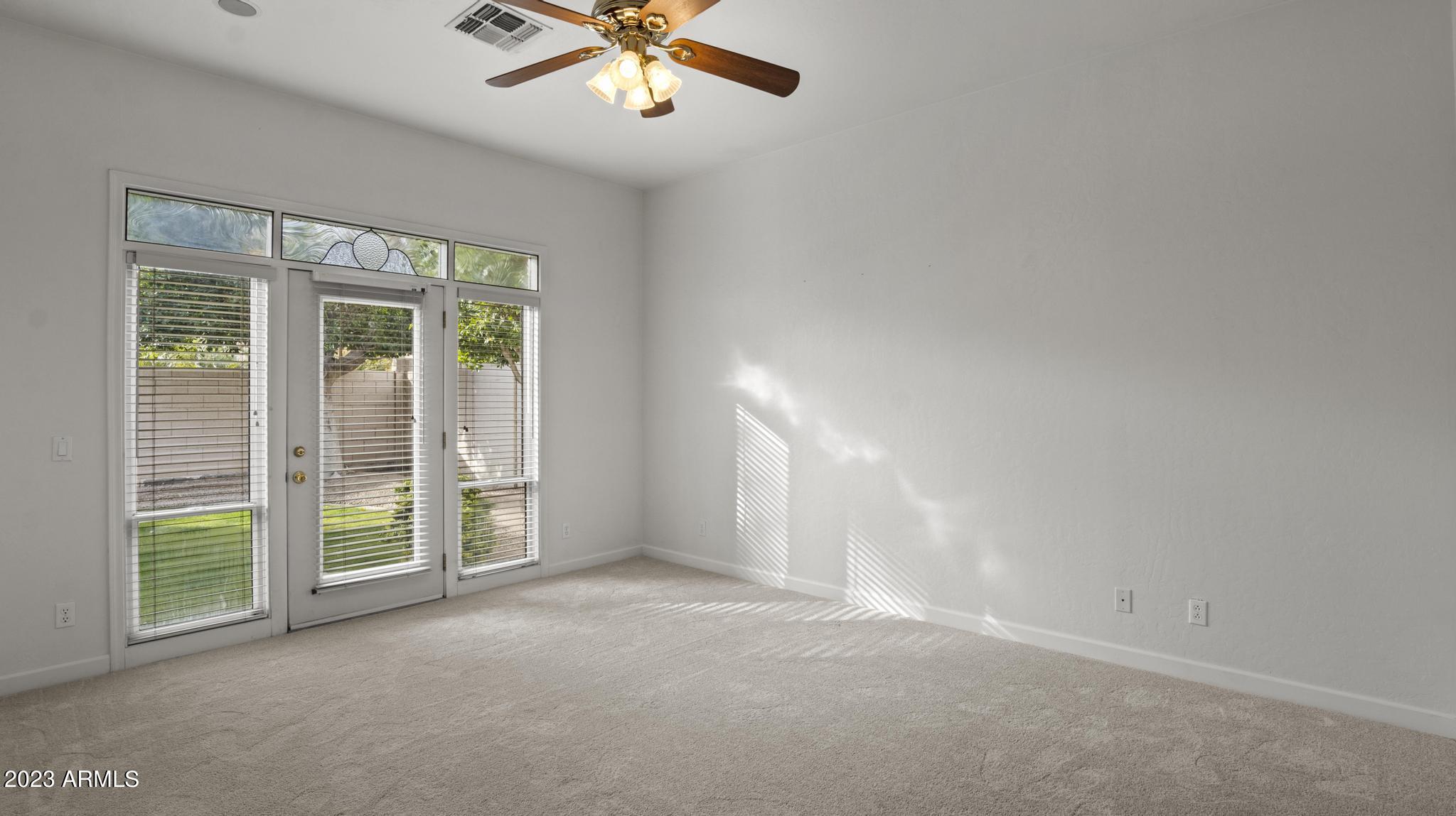573 E MARIA Lane
