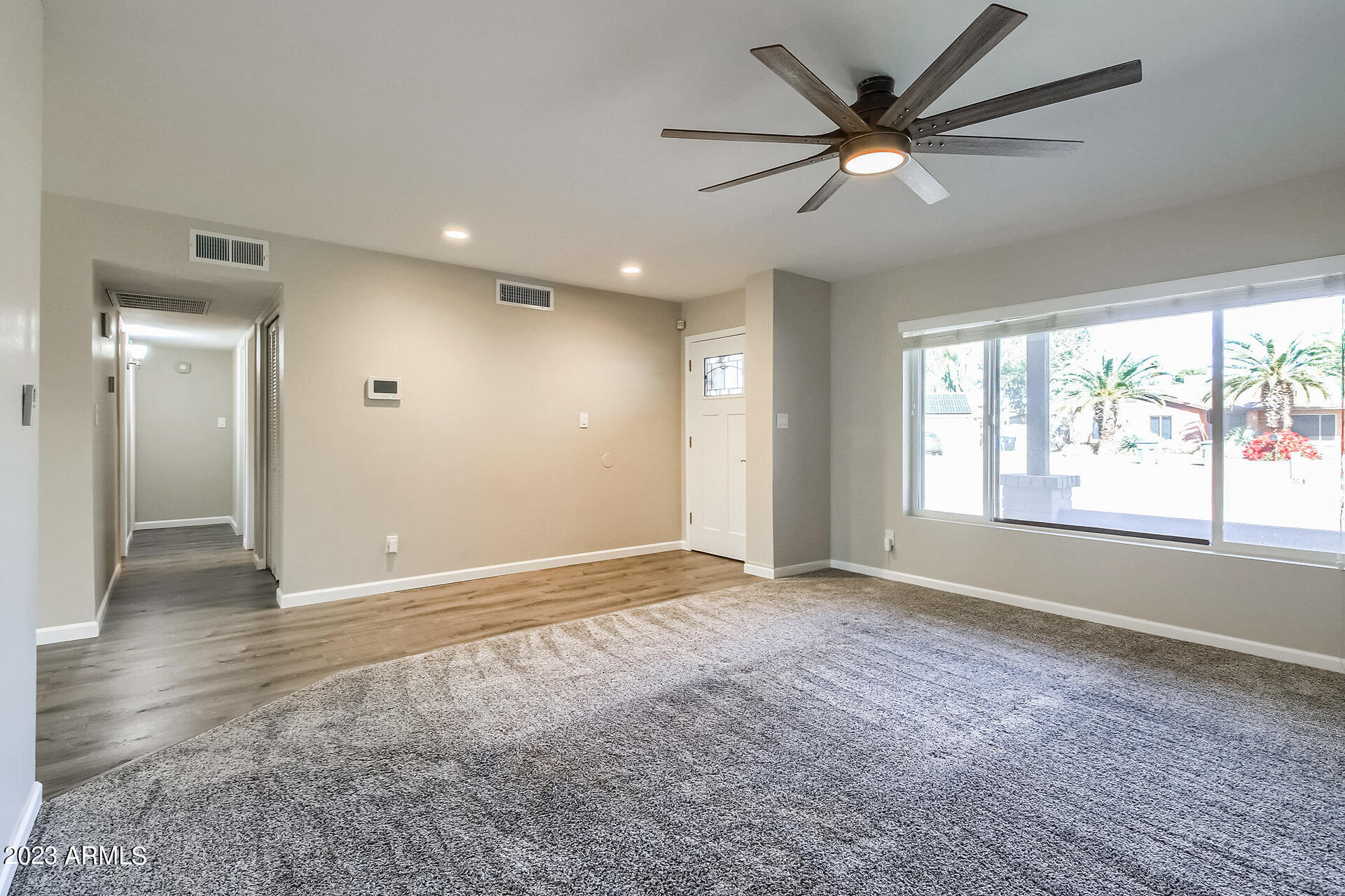 1407 W TARO Lane