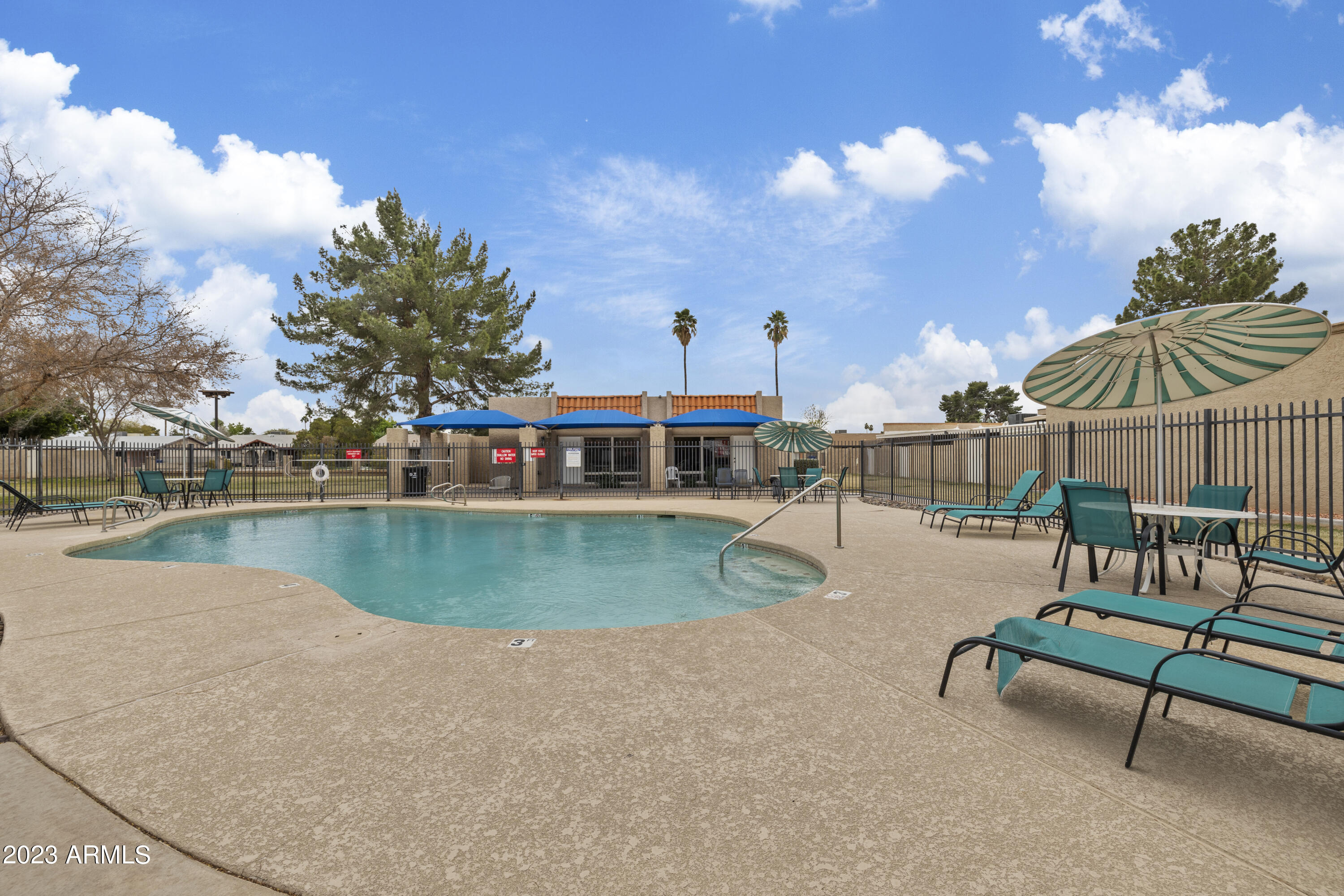 509 E COLGATE Drive
