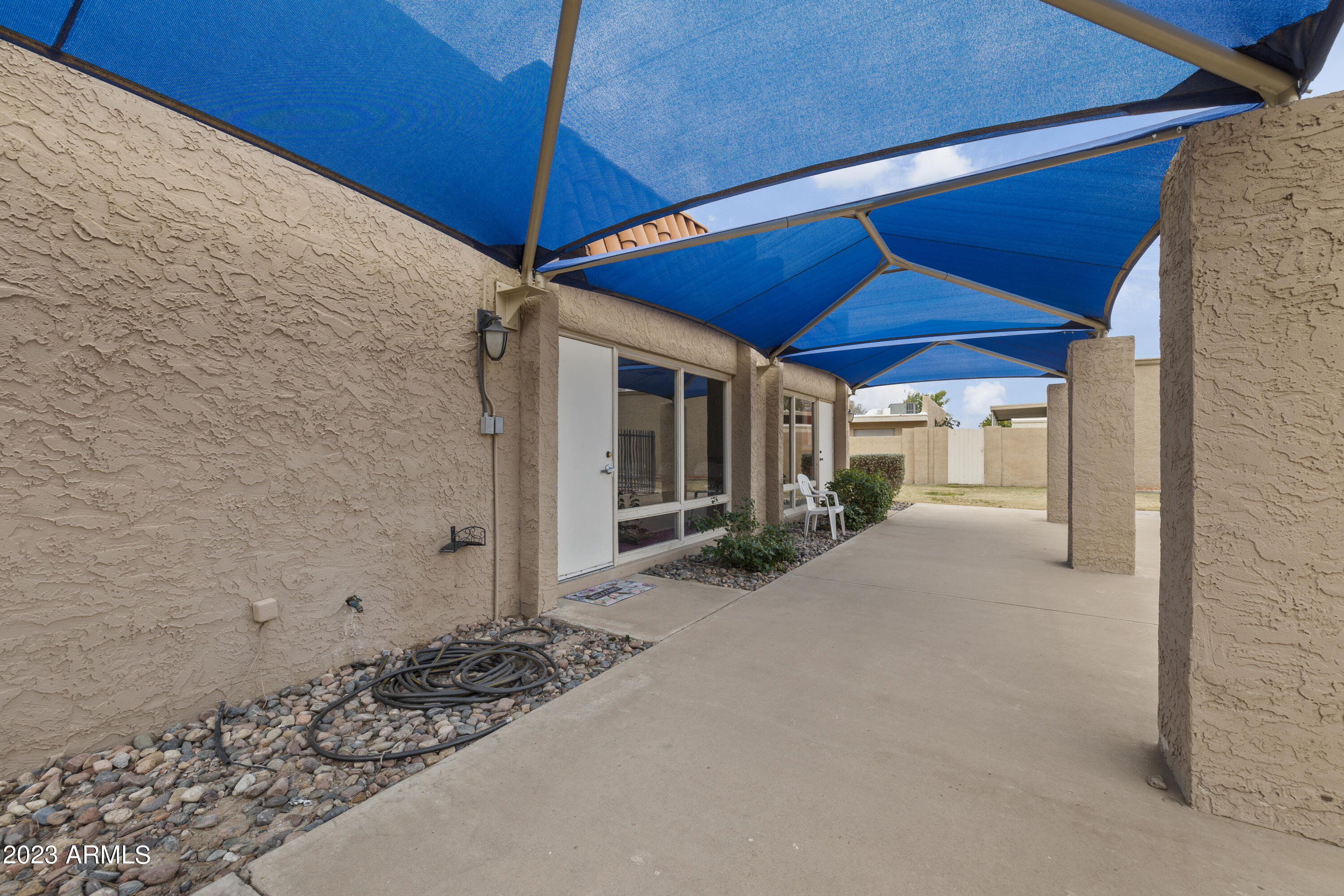 509 E COLGATE Drive