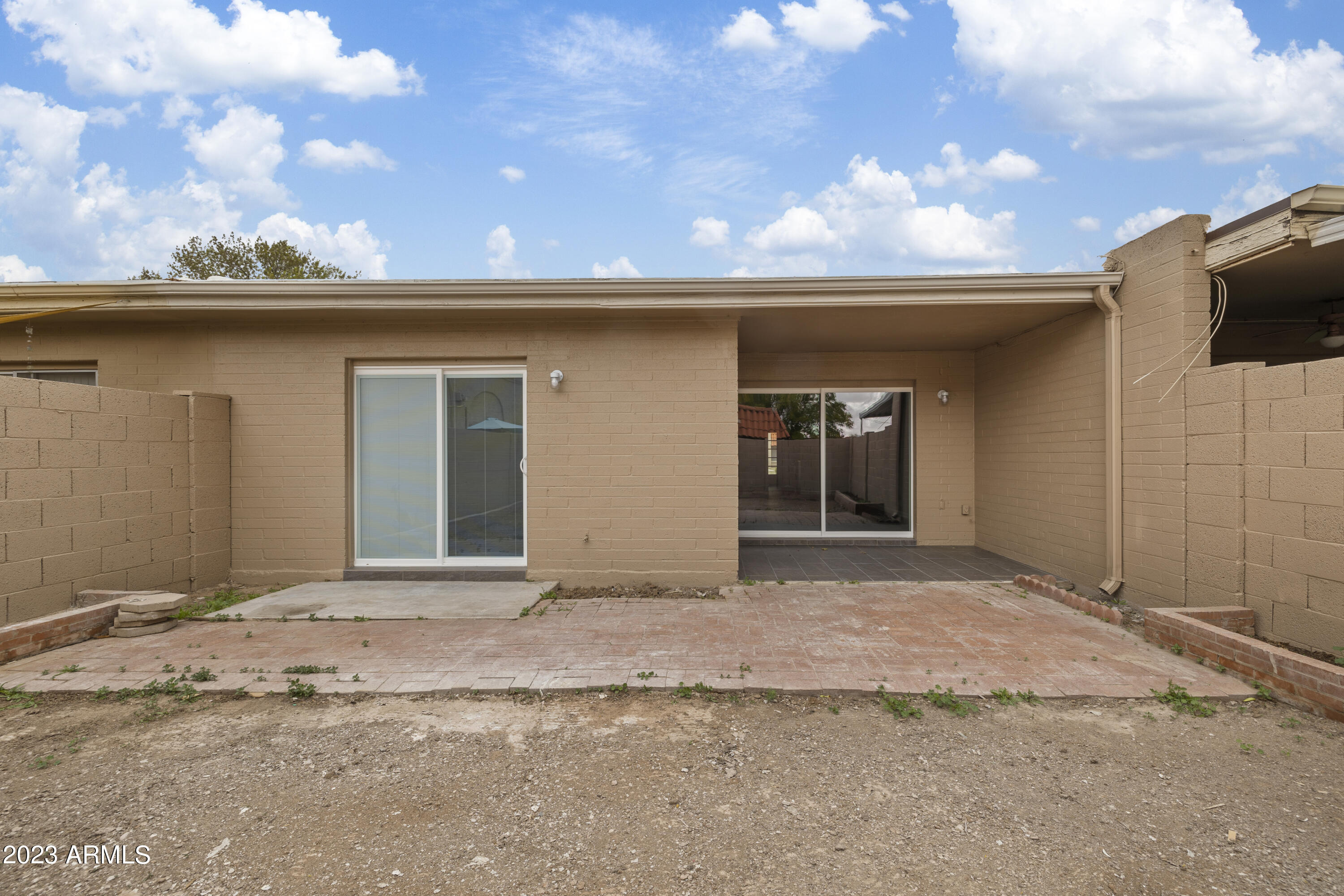 509 E COLGATE Drive