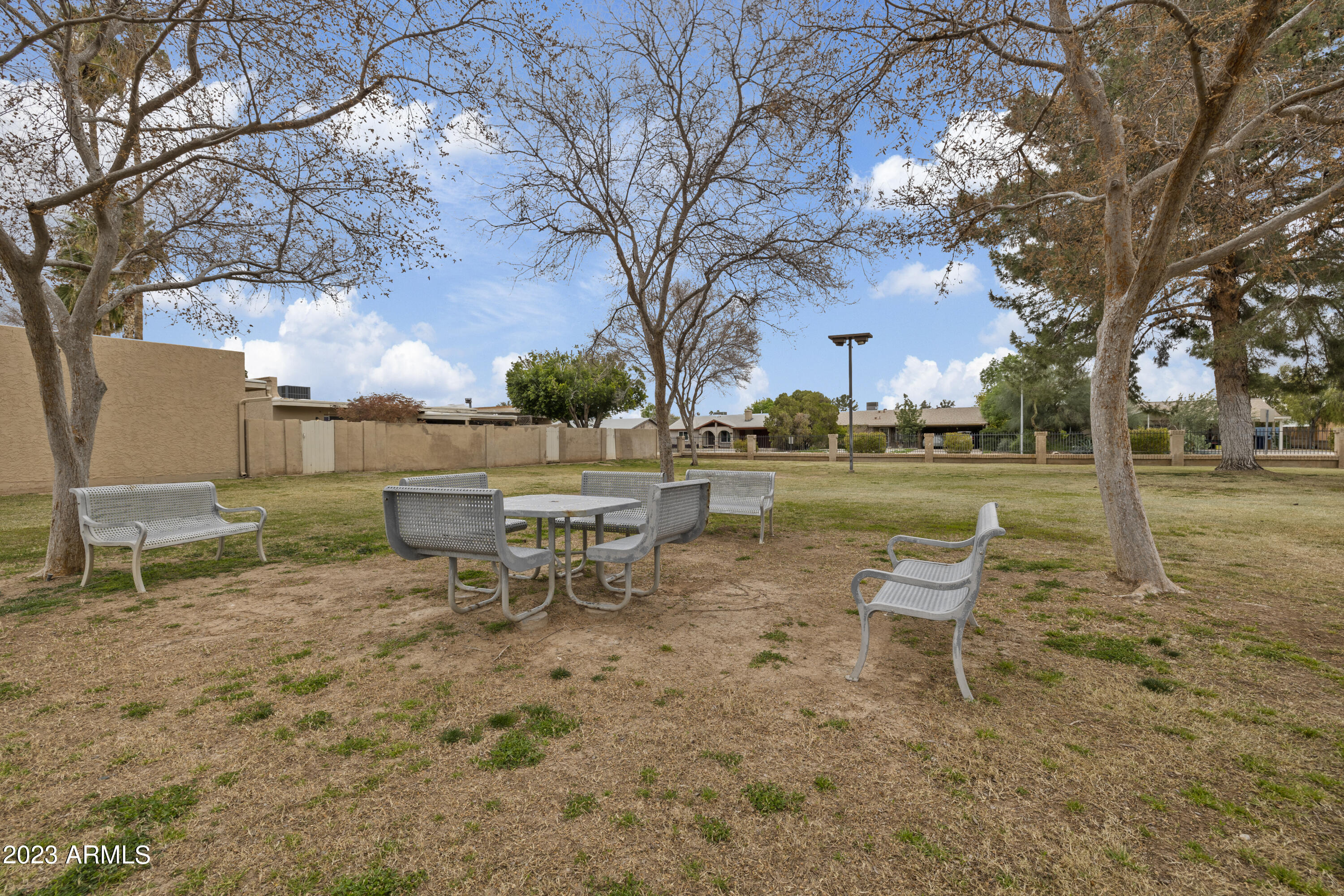 509 E COLGATE Drive