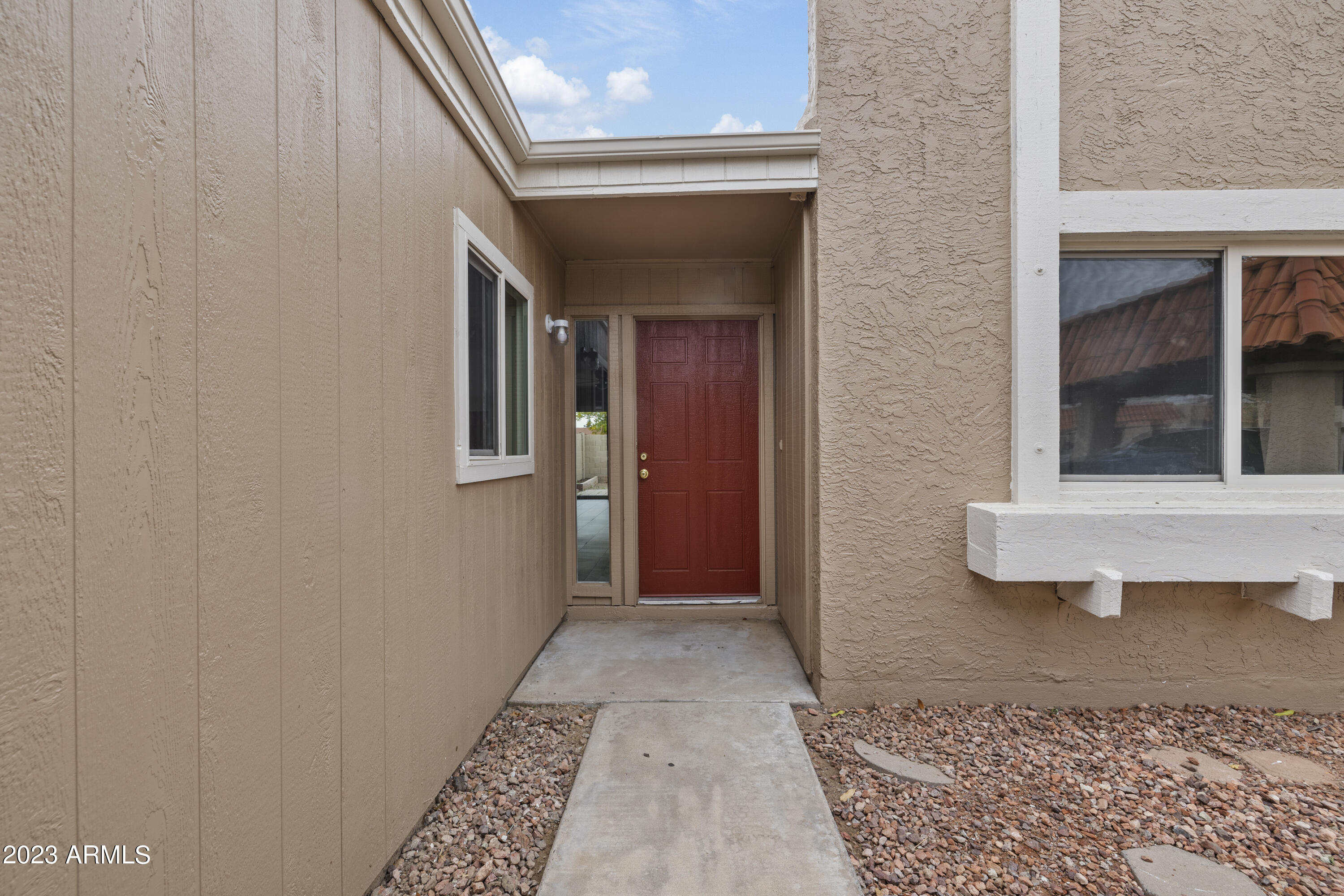 509 E COLGATE Drive