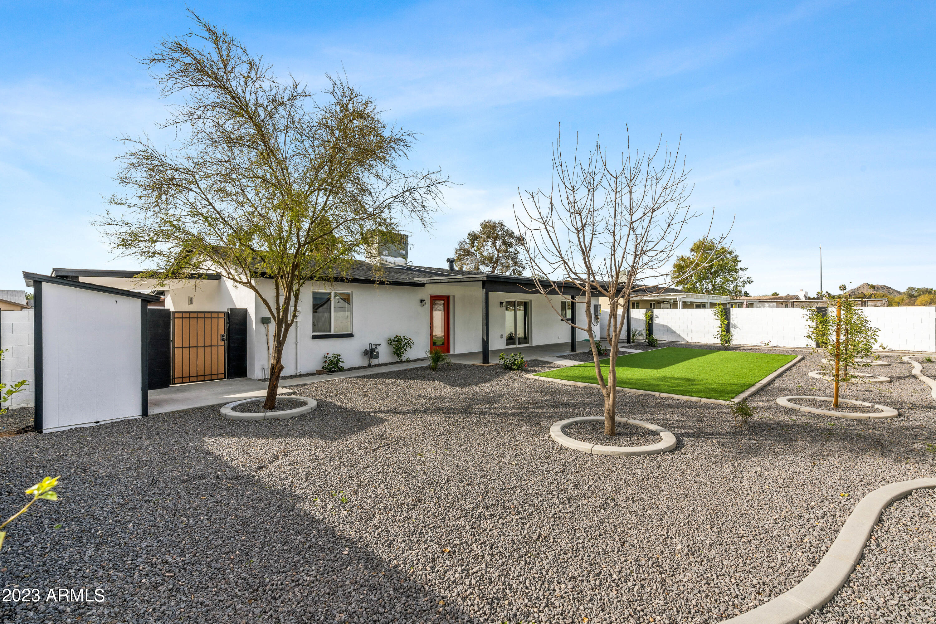 3410 E LUPINE Avenue