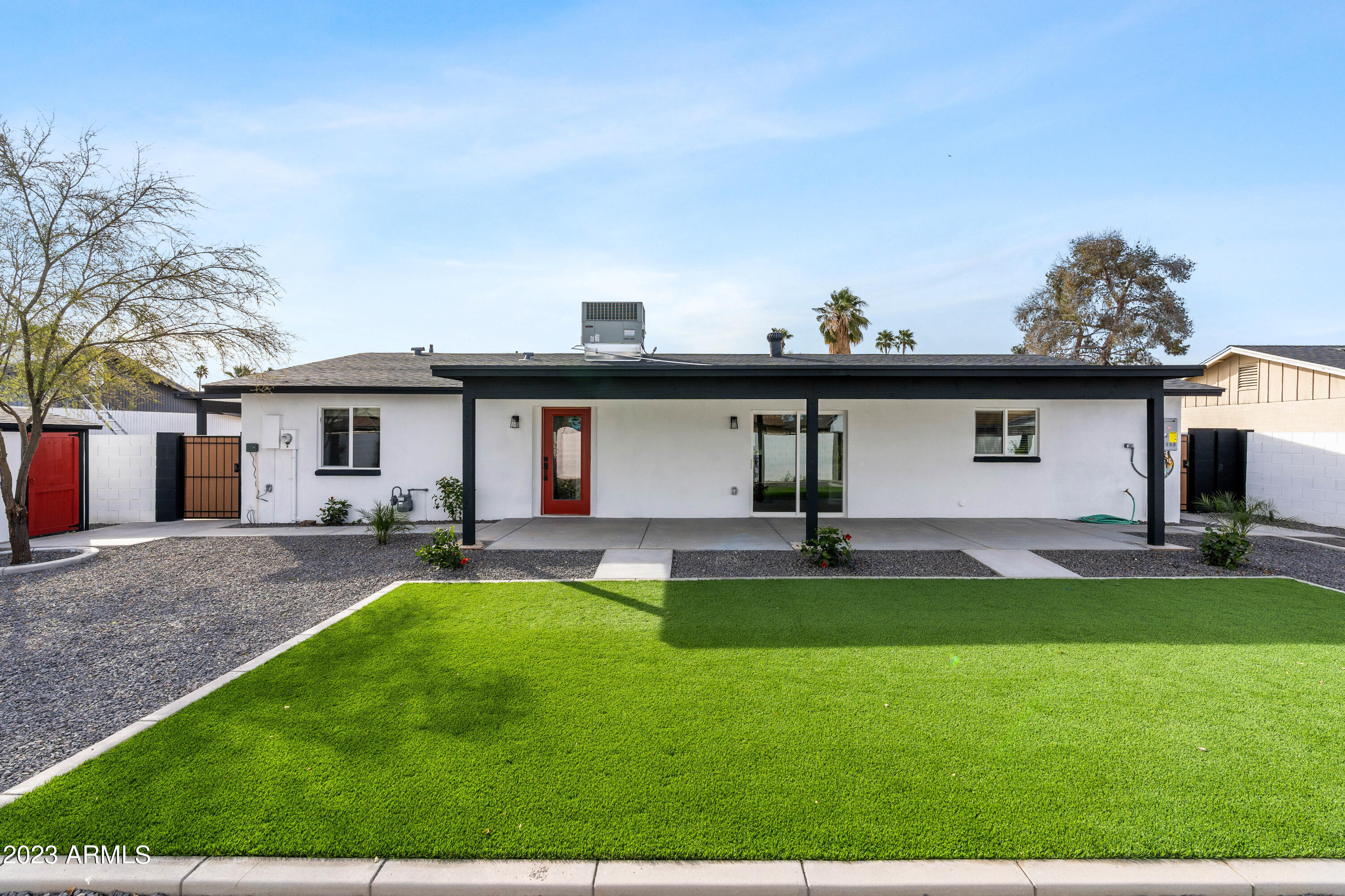 3410 E LUPINE Avenue